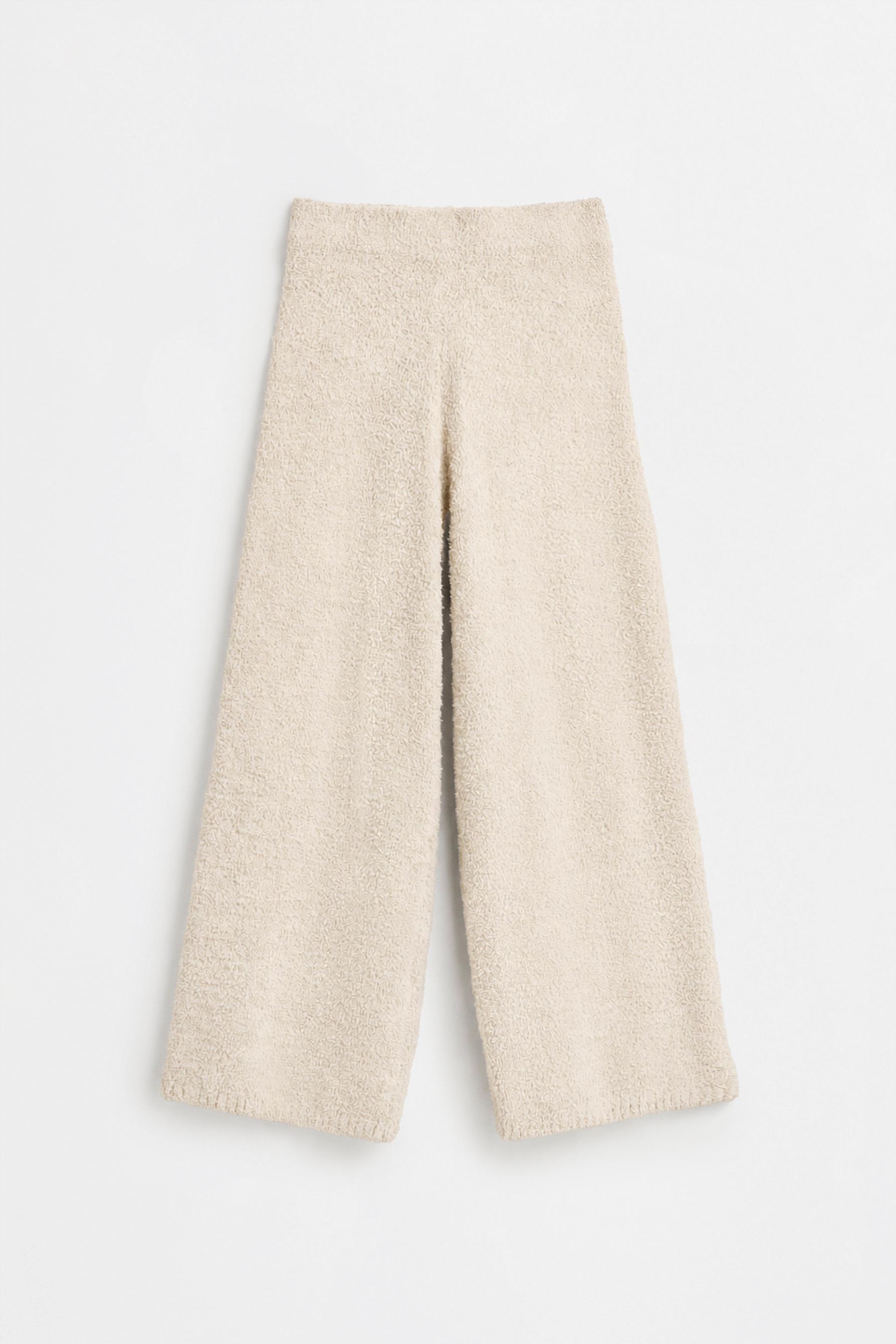 Bouclé knit sweater and trousers set — ECRU