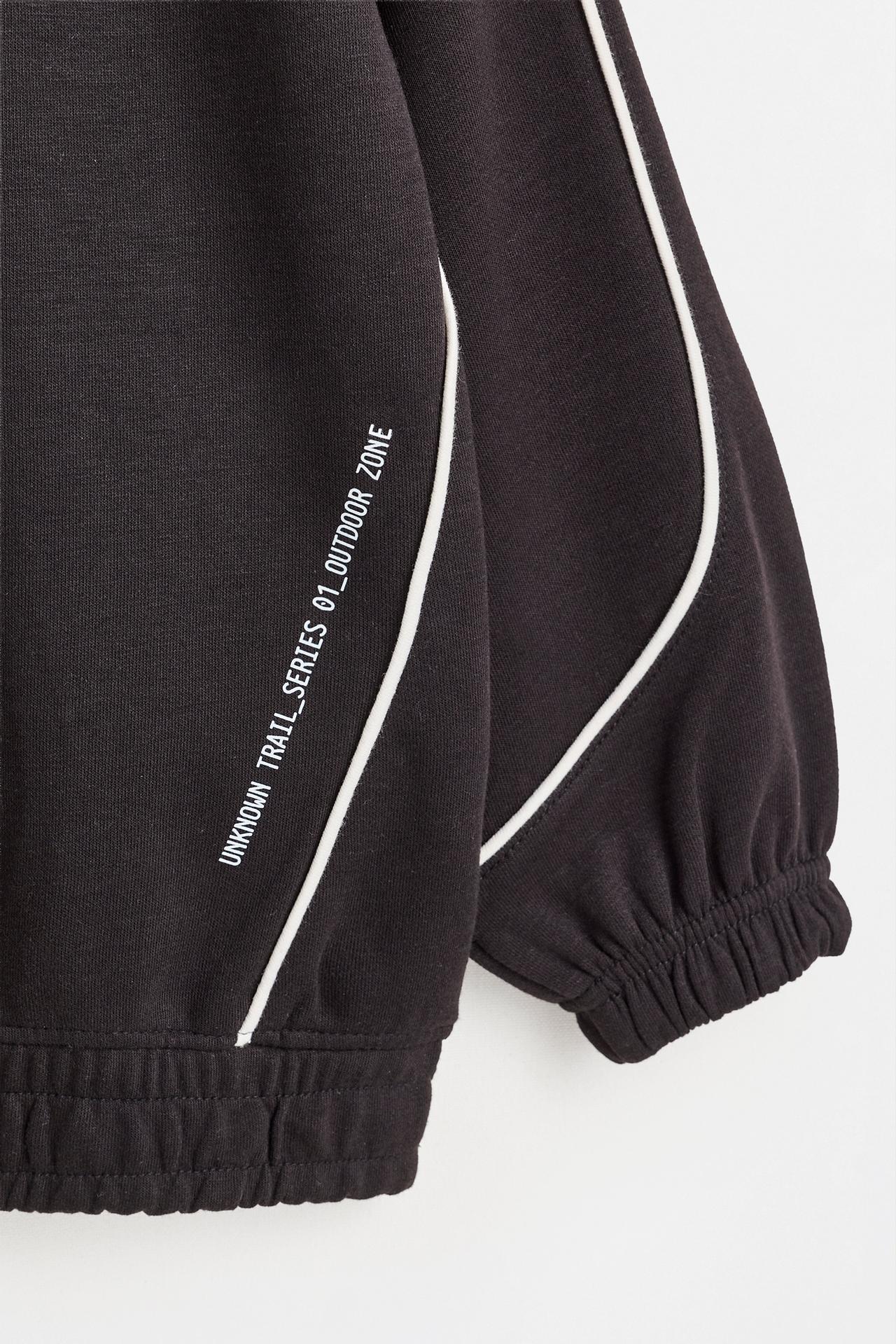 Interlock sweatshirt with trim — BLACK