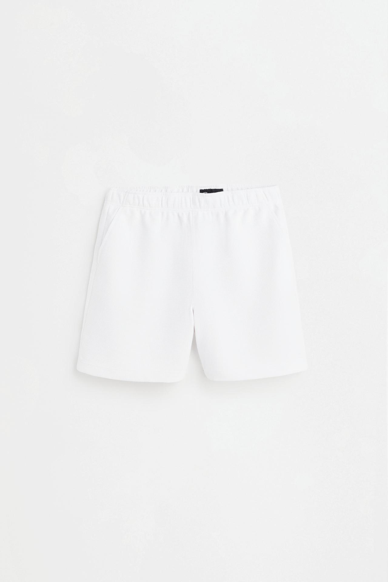 Textured tracksuit Bermuda shorts — WHITE
