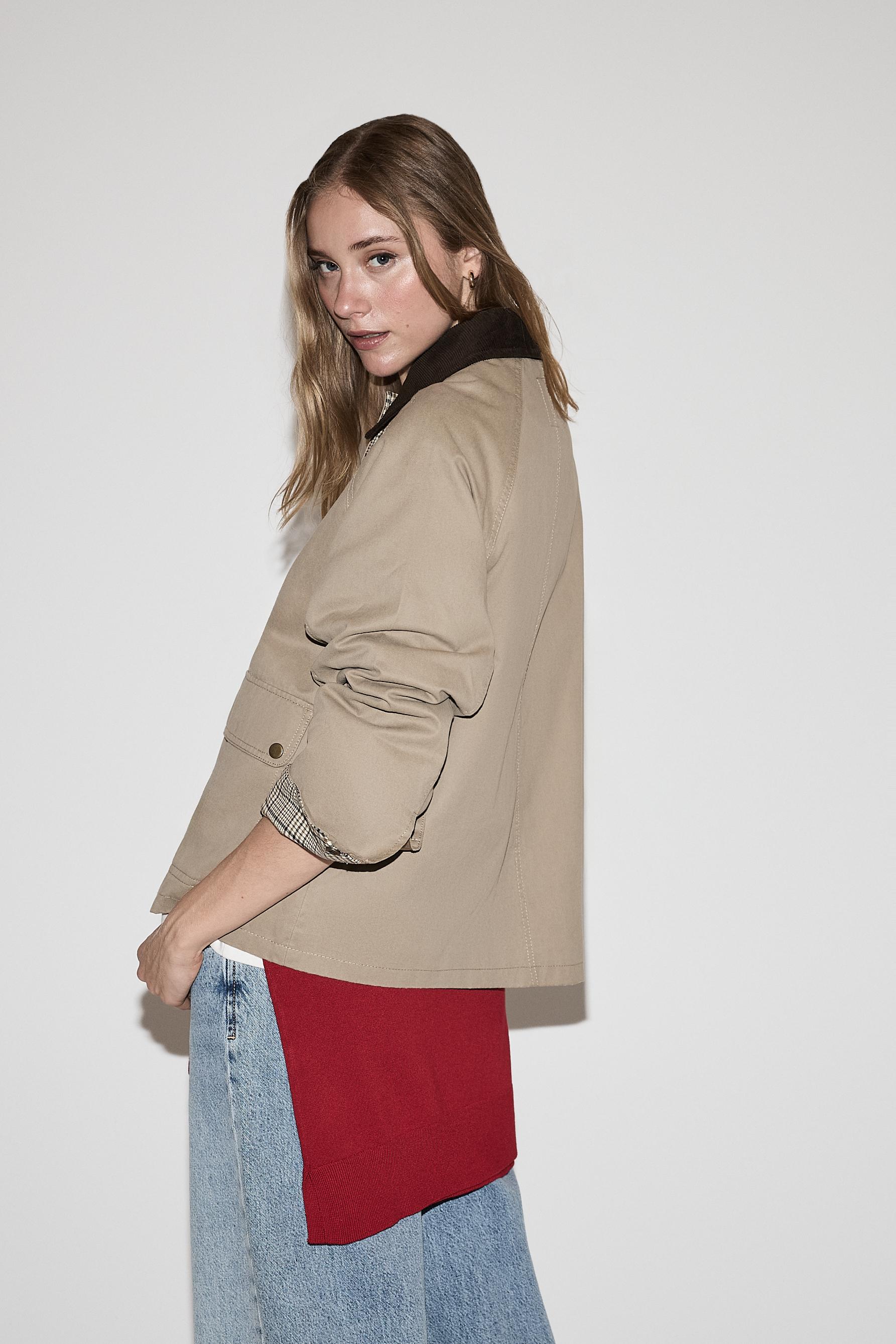 Waxed corduroy collar jacket — BEIGE