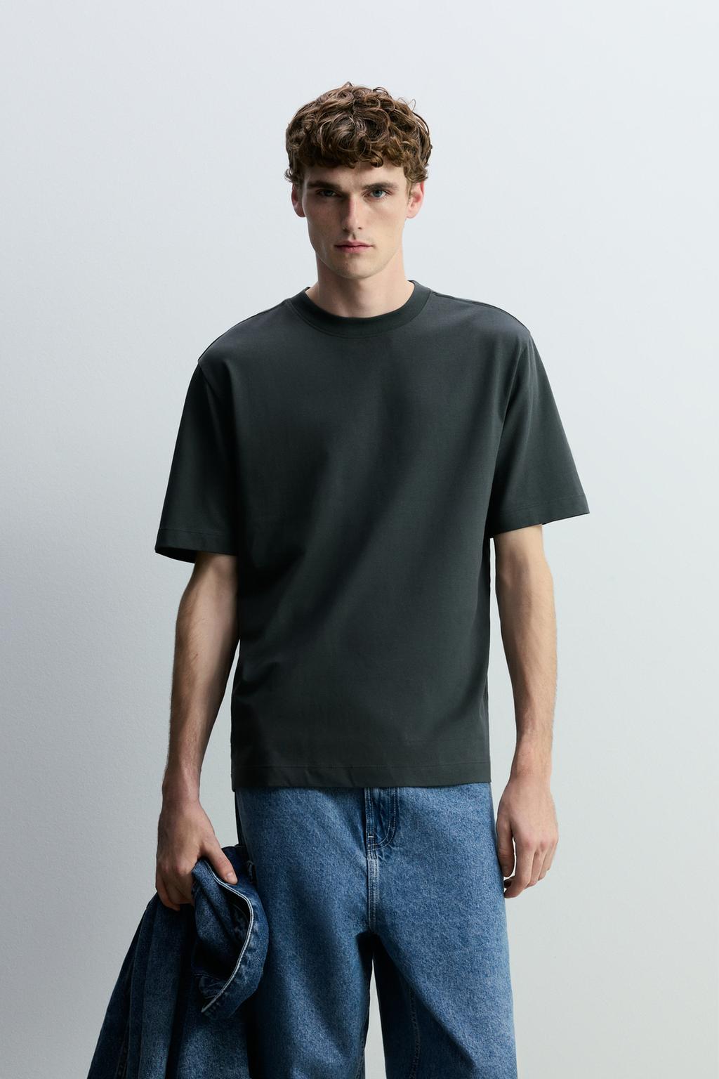 Premium basic T-shirt