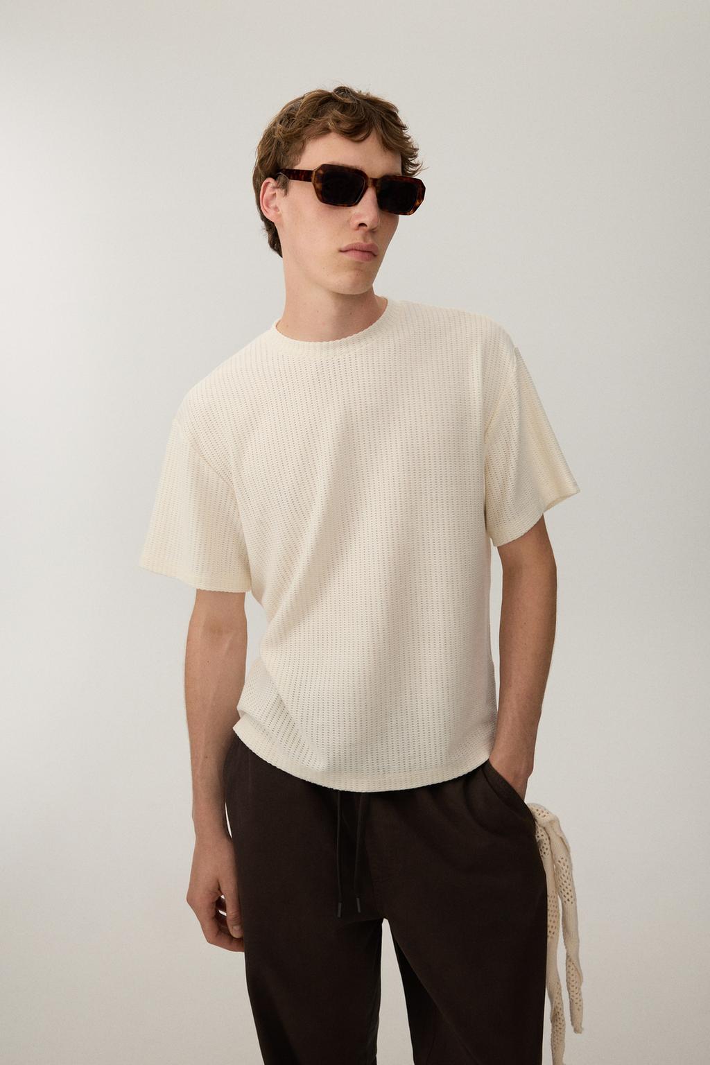 T-shirt com estrutura
