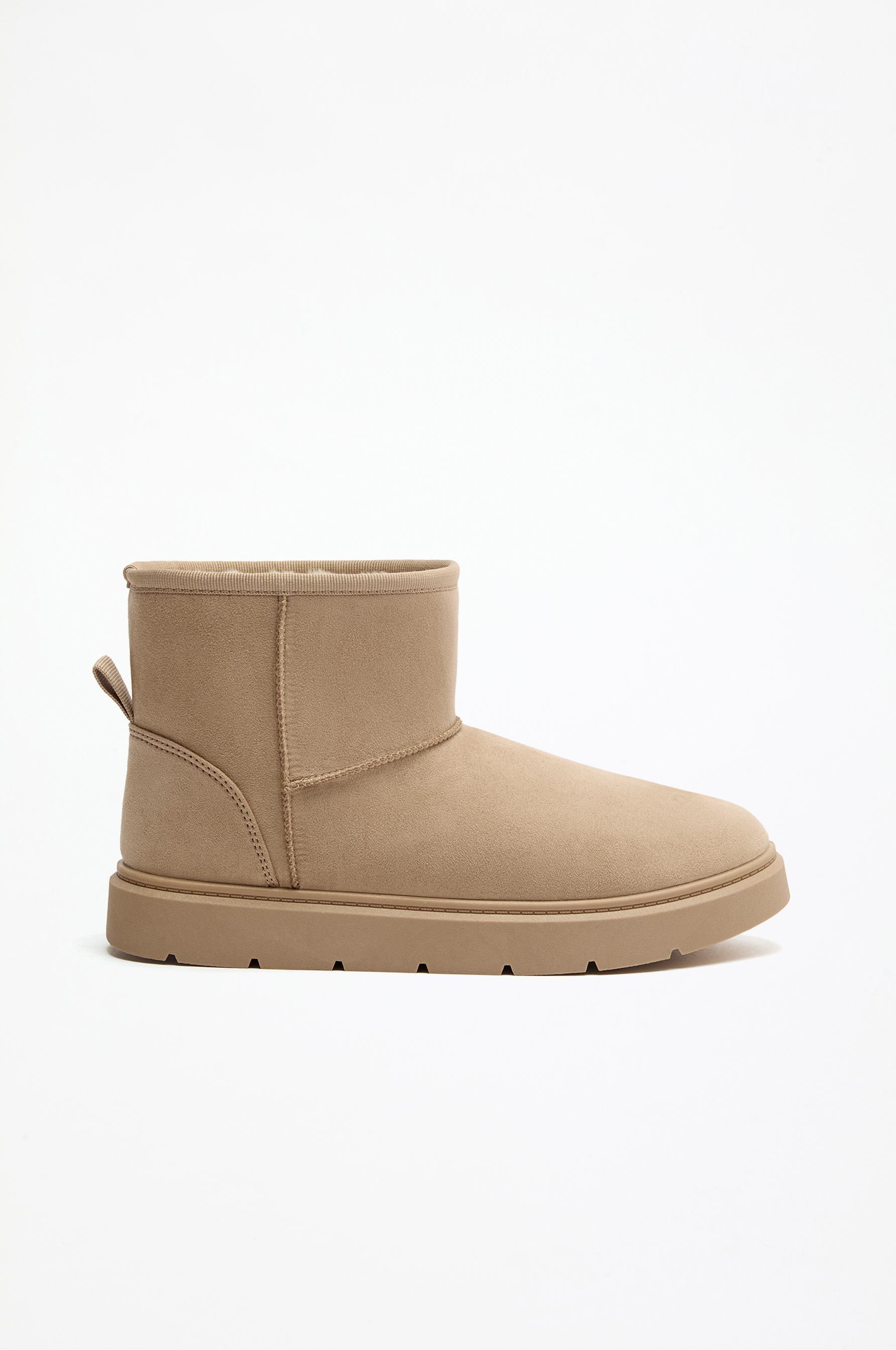 Flat fur ankle boots — BROWN