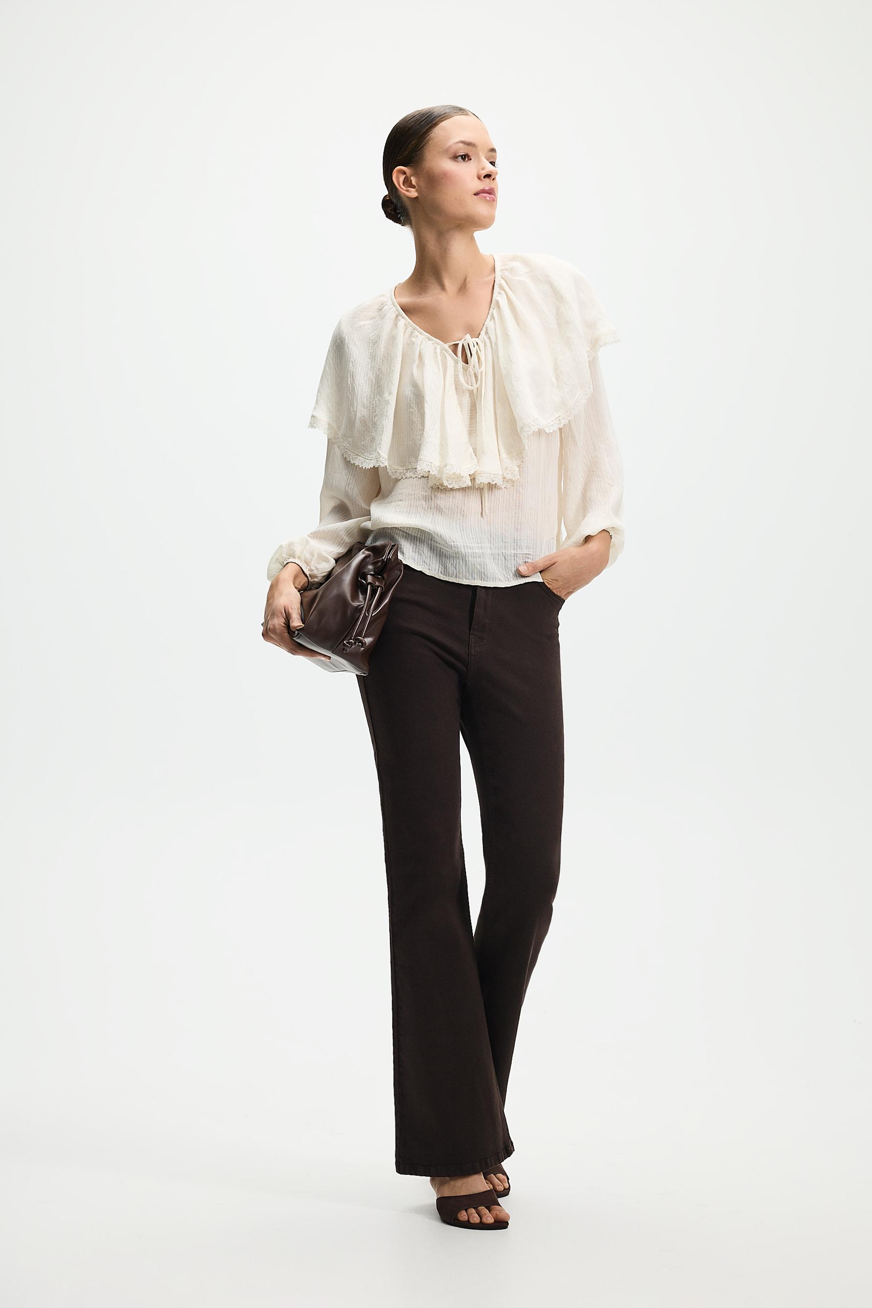 High-waist basic bell bottom jeans — BROWN