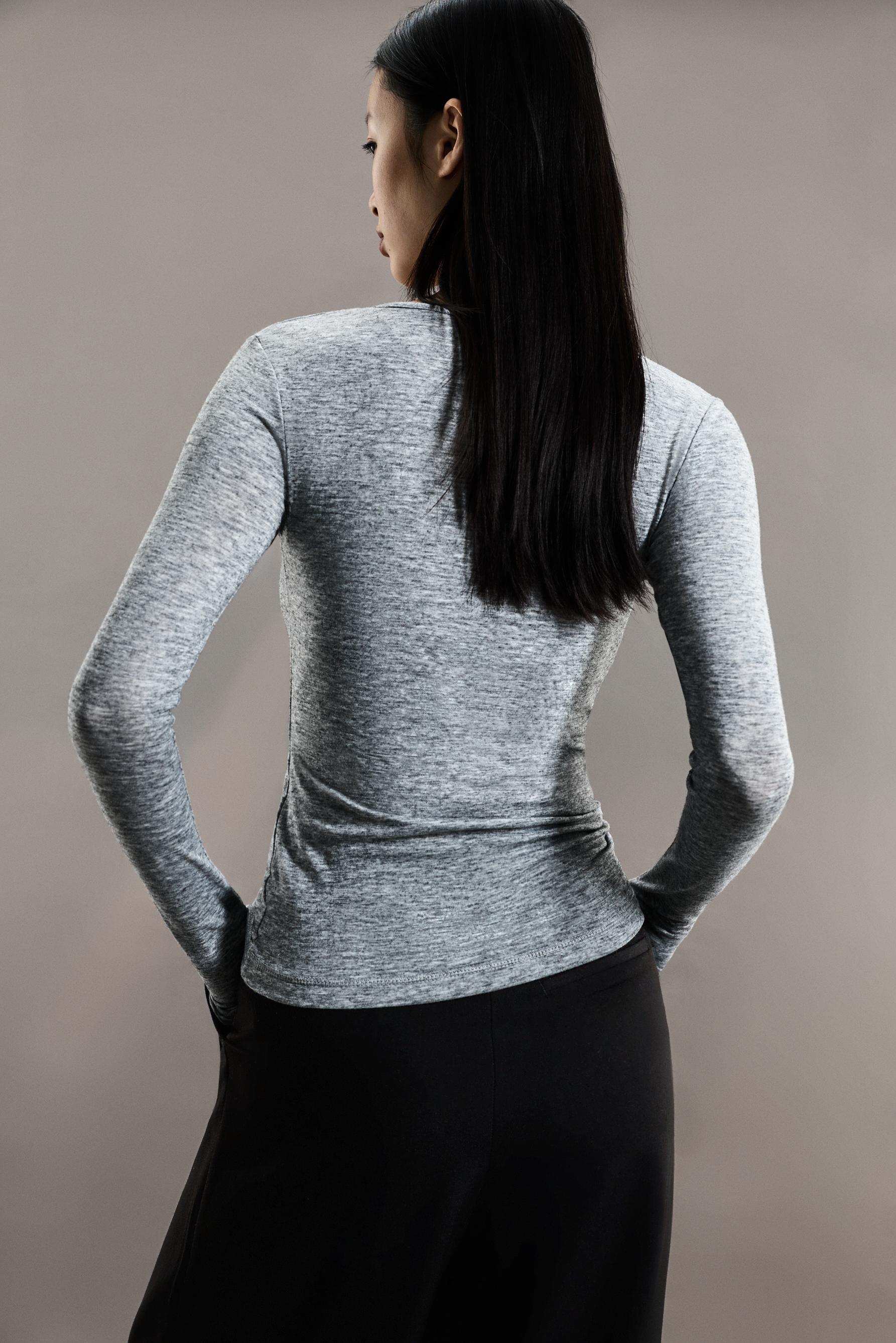 LIGHT WEIGHT Thermal T-shirt (-4ºC to 9ºC) — GREY