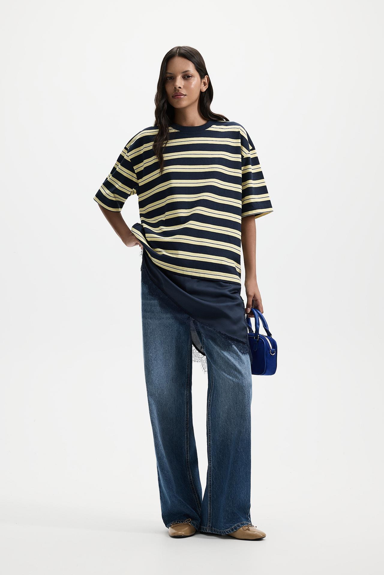 Striped lace-hem T-shirt — STRIPED