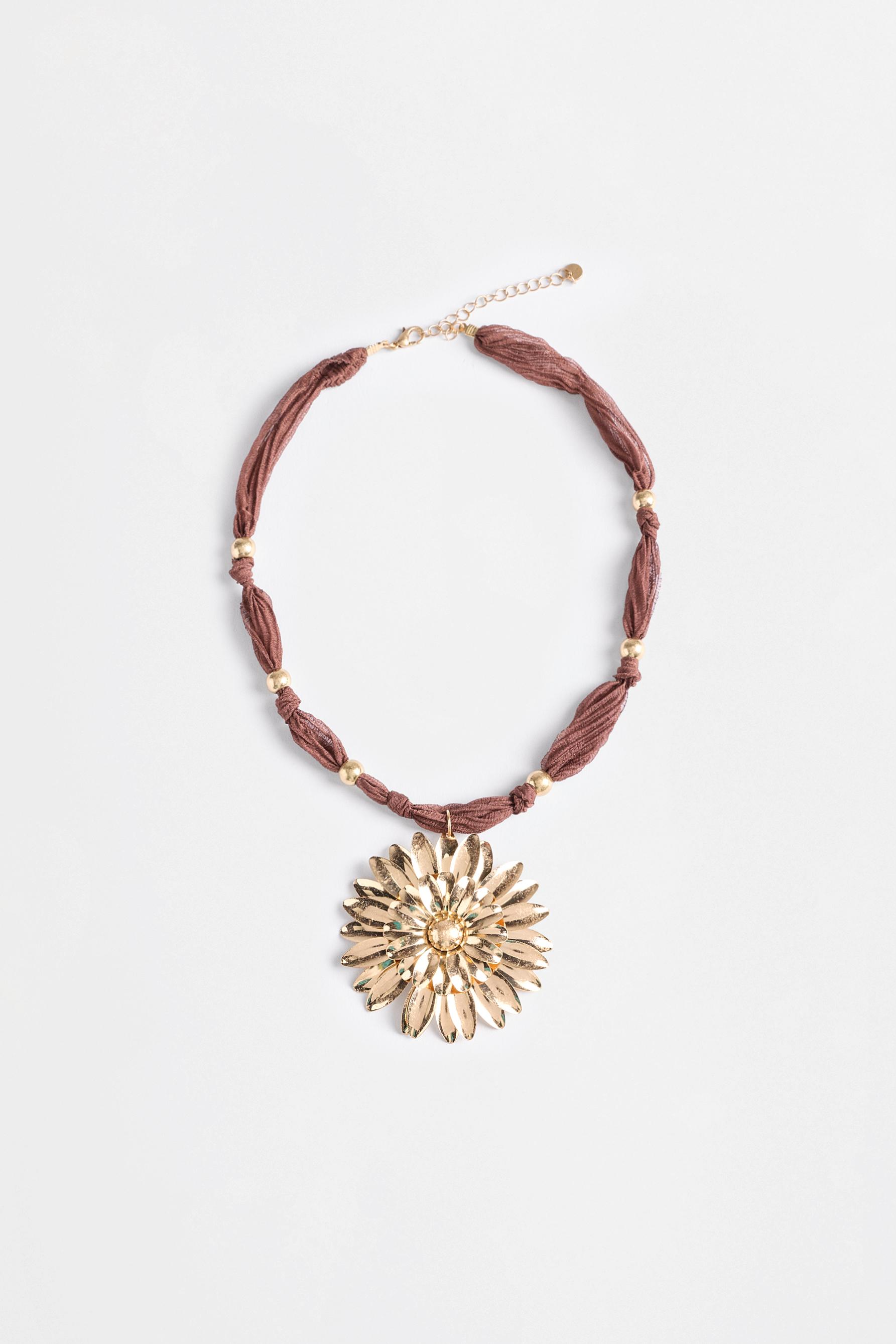 Flower necklace — DARK BROWN