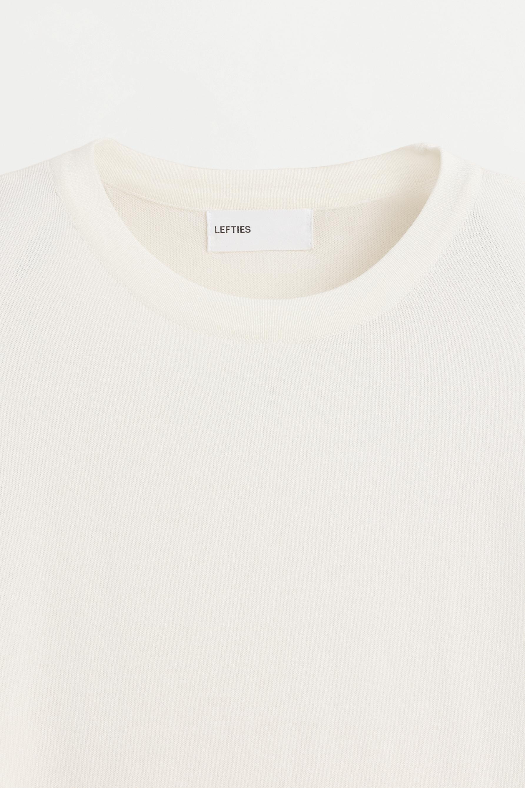 Basic knit top — WHITE