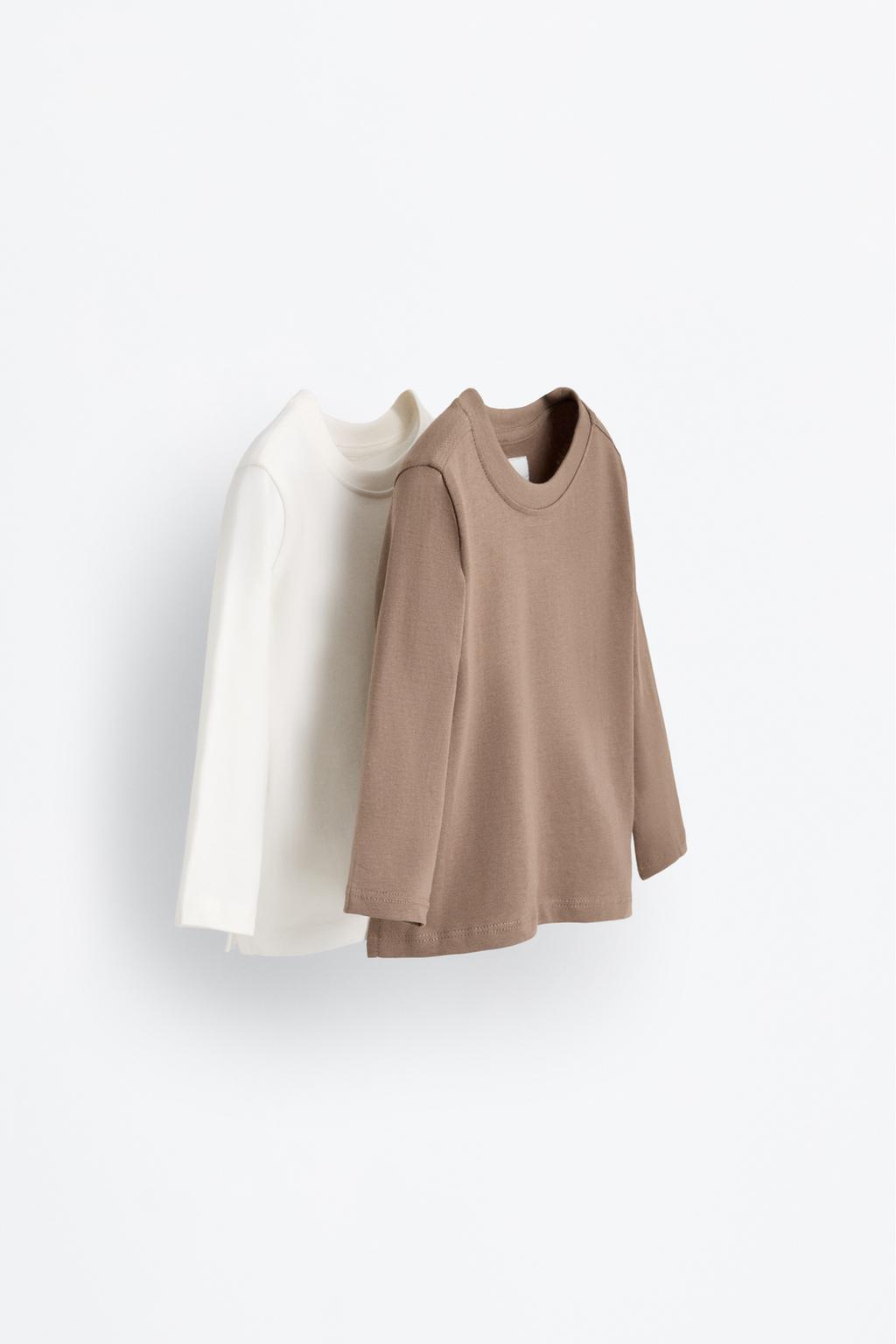 2-pack of plain T-shirts