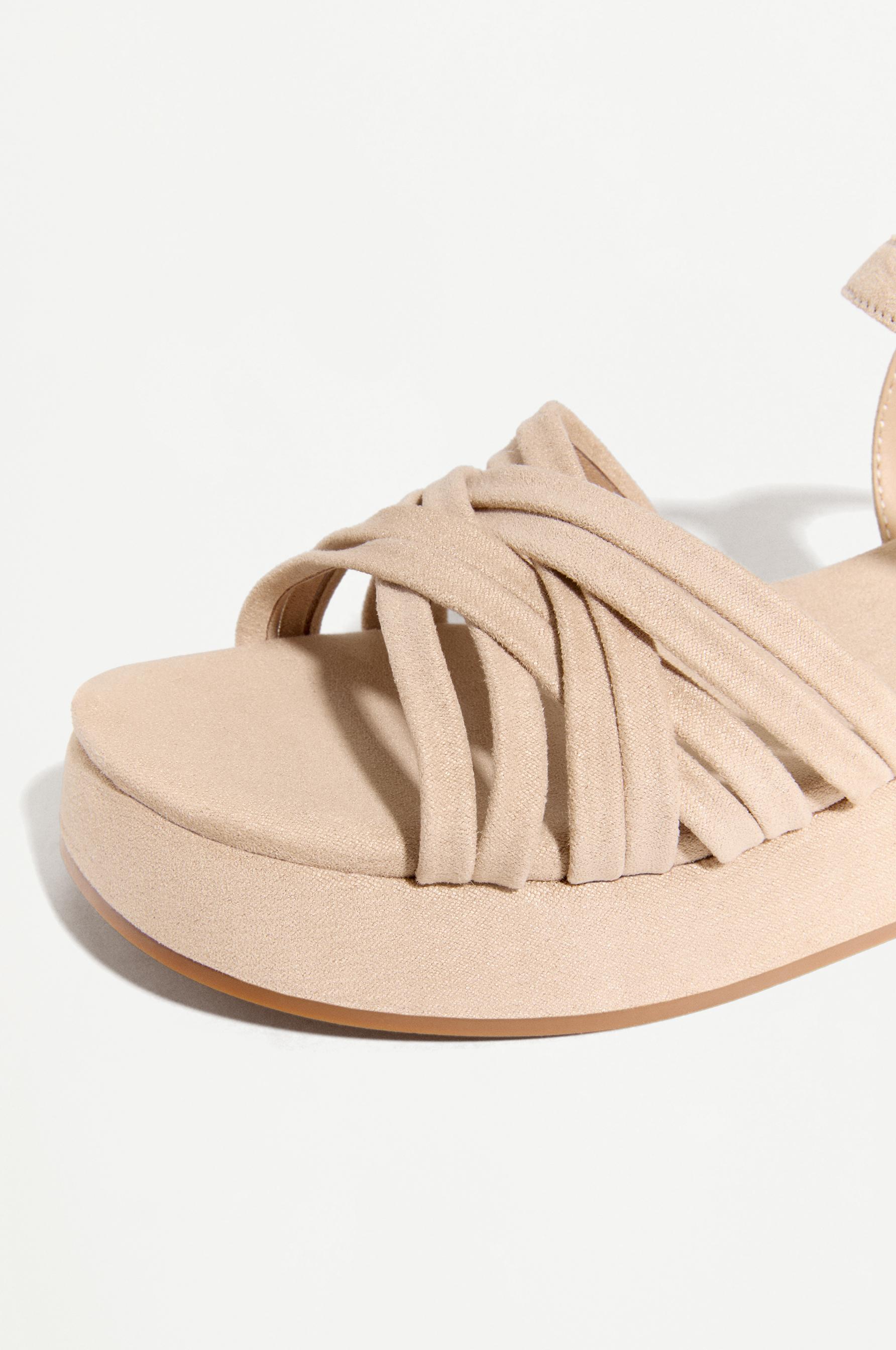 FAUX SUEDE PLATFORM SANDAL — BROWN