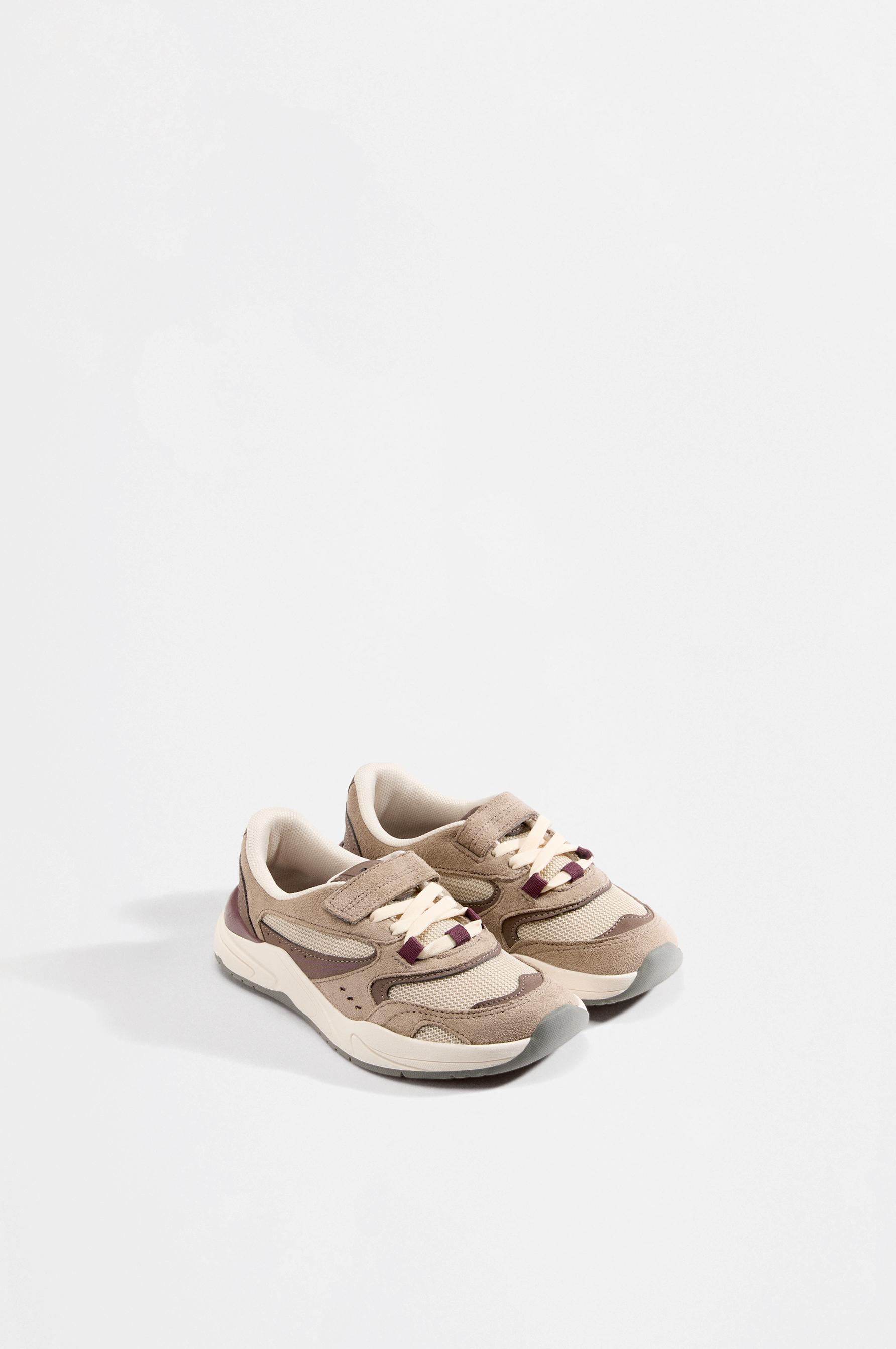 Barefoot multi-piece trainers — BROWNISH TONE