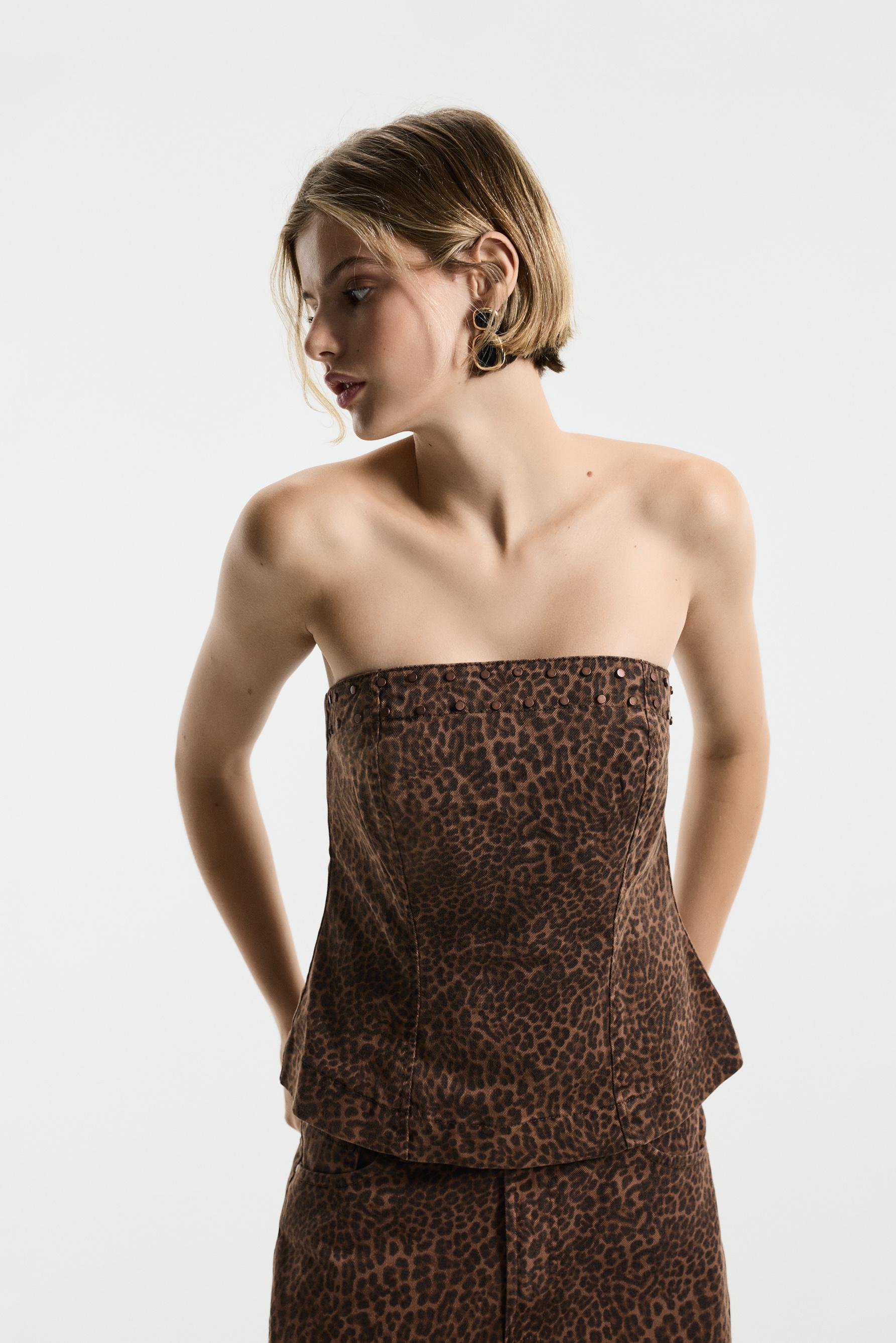 Leopard print stud bandeau top — CHEETAH