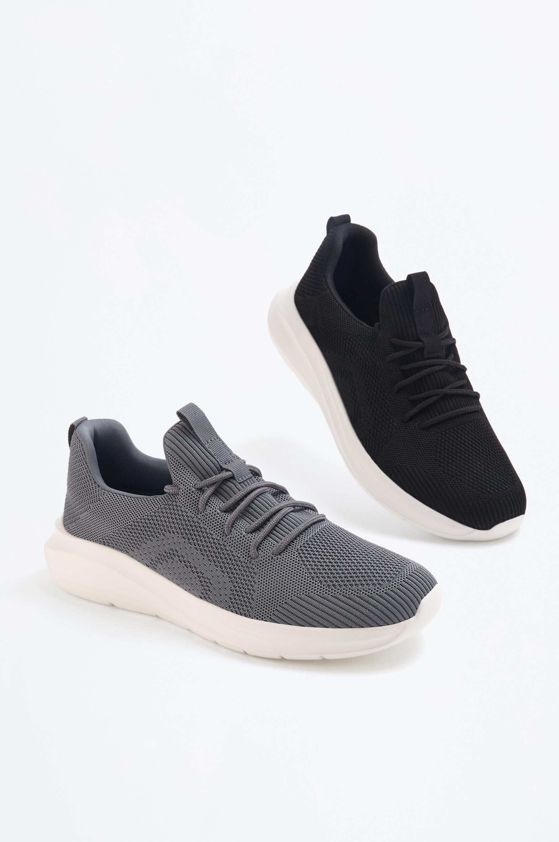 Multi-activity sports shoe — BLACK
