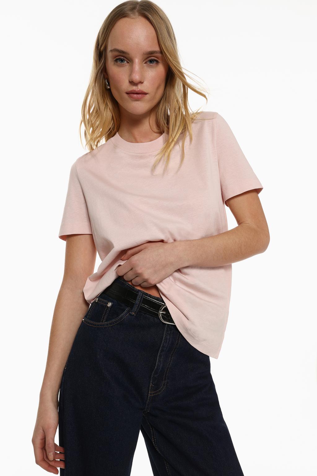 Basic cotton T-shirt