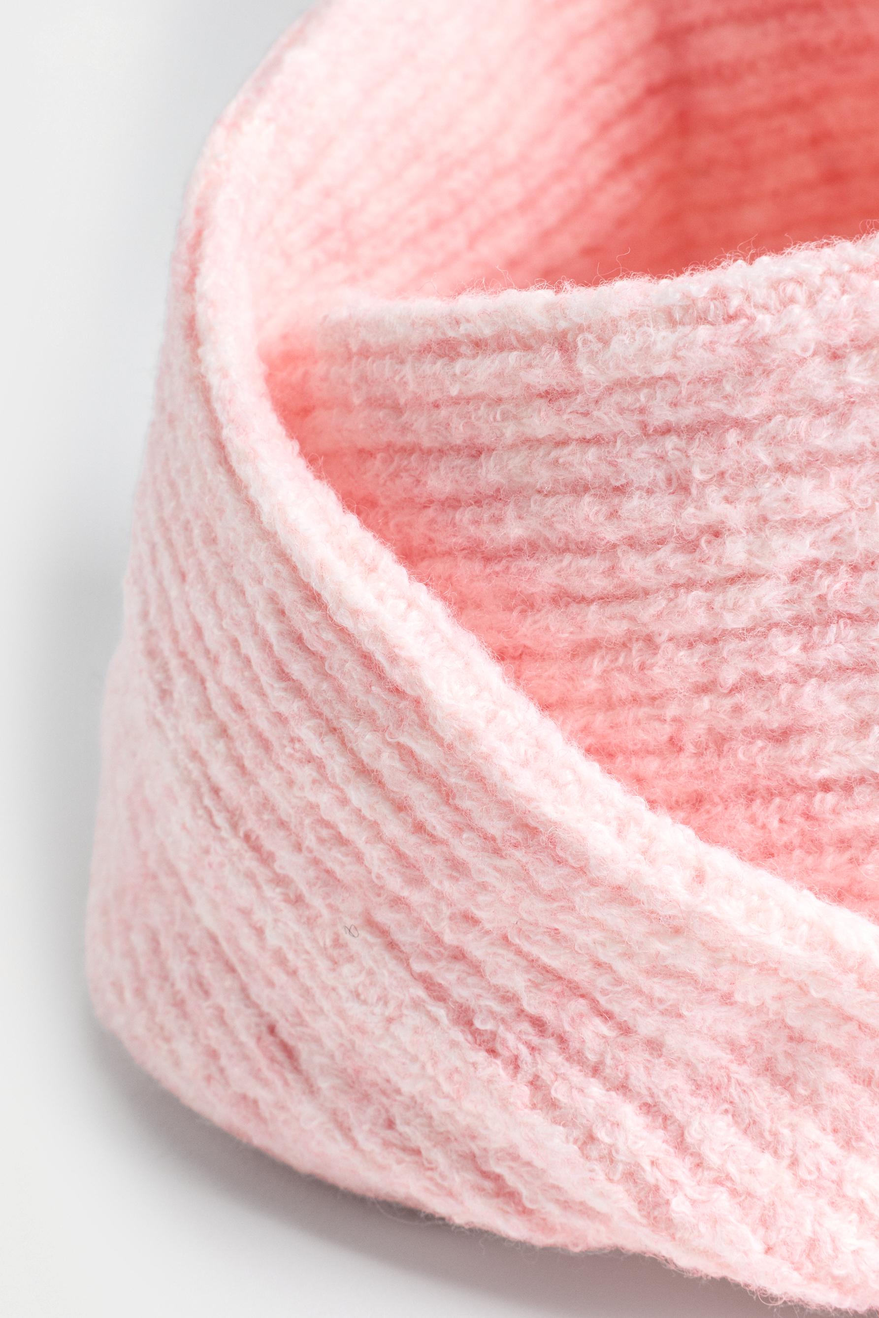 Ribbed knit snood — PINK