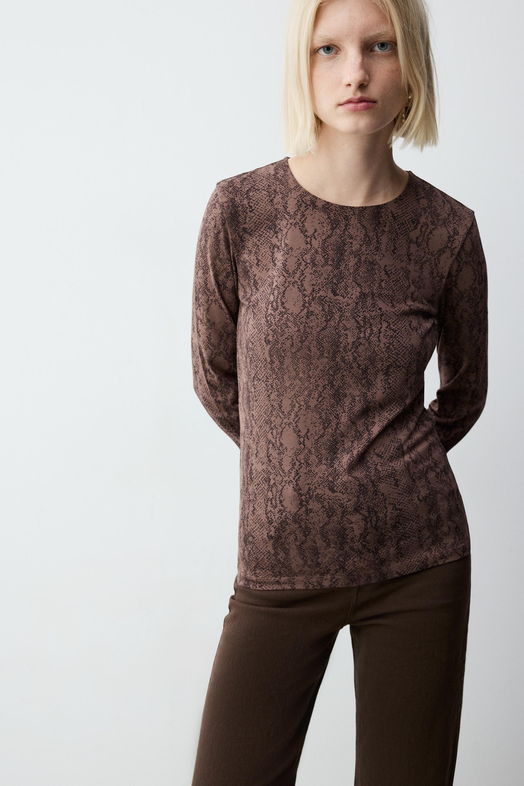 Camiseta manga larga cuello redondo