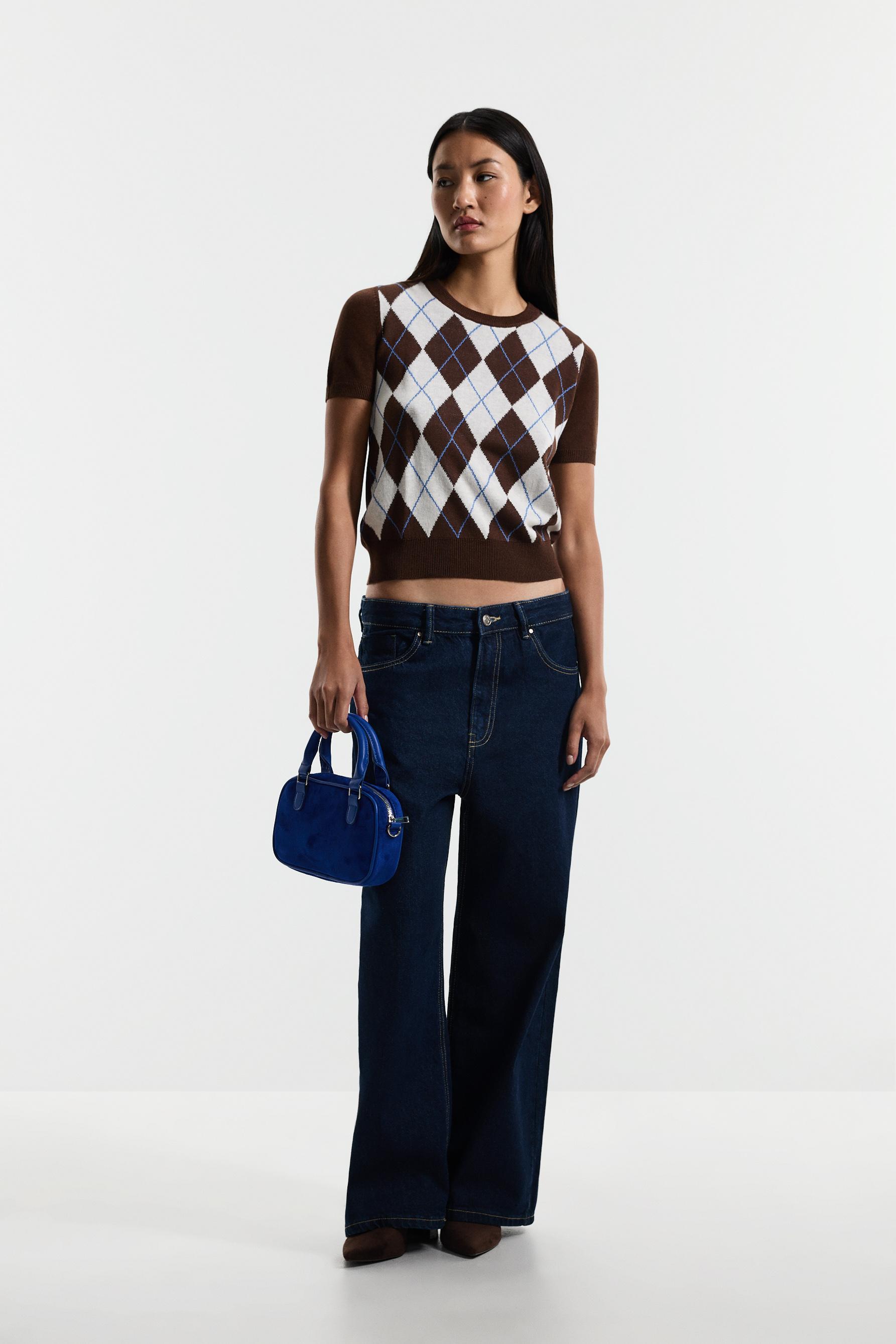 Argyle print sweater — BROWN