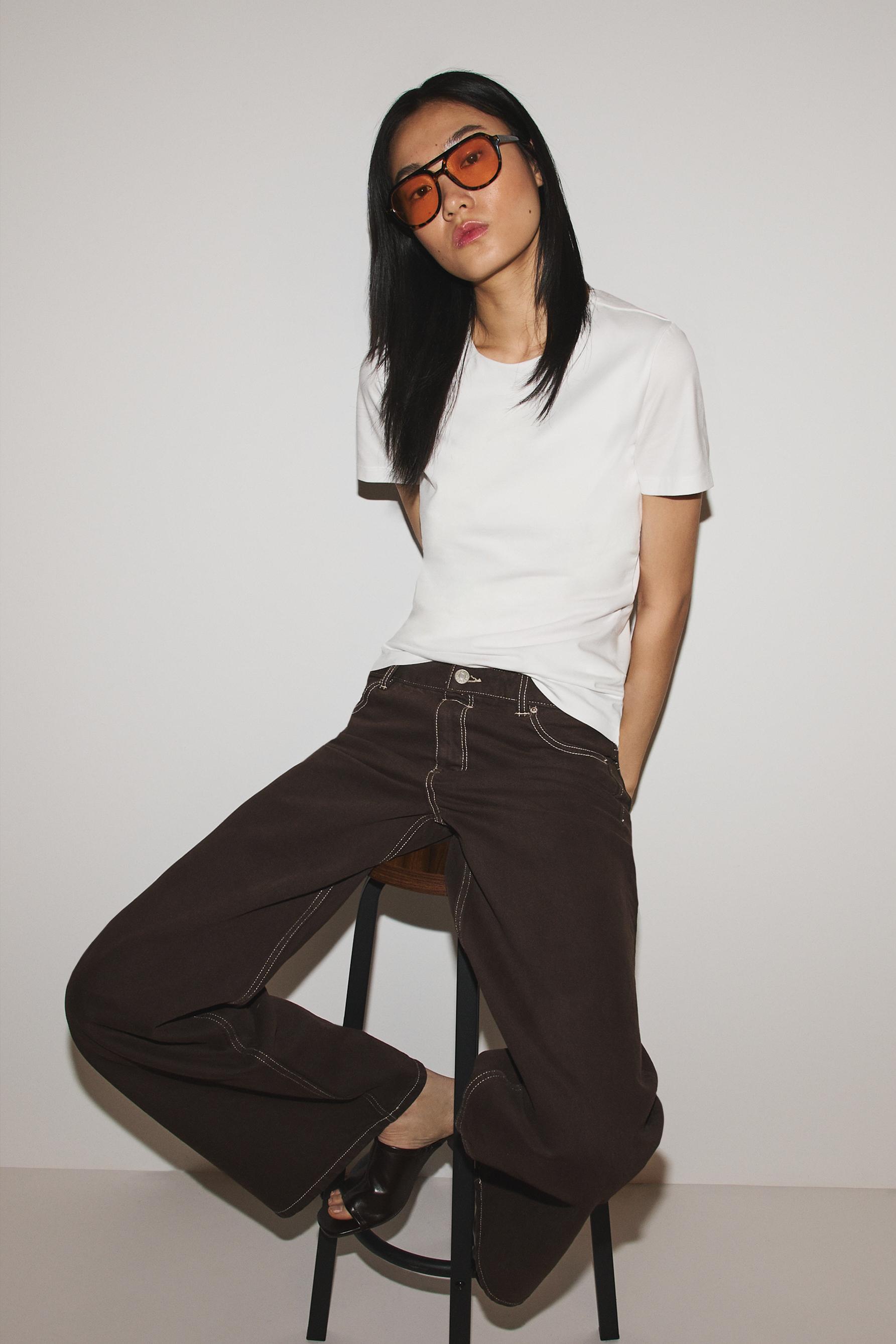 Round neck T-shirt — WHITE