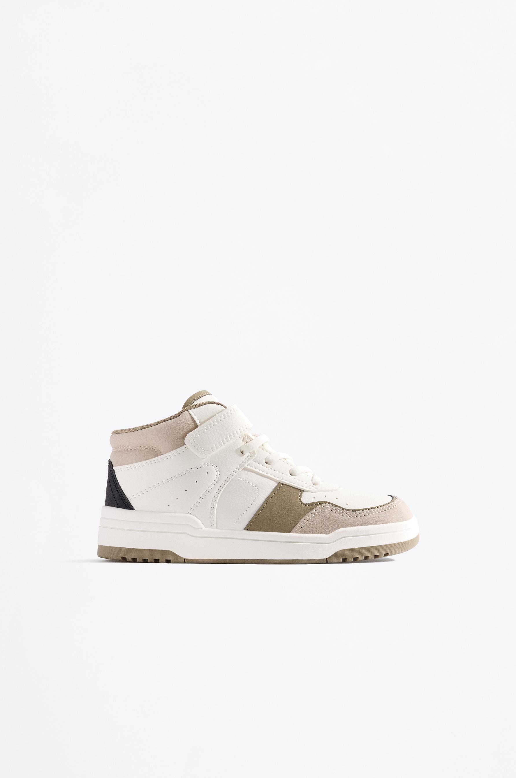 Zapatilla botín retro