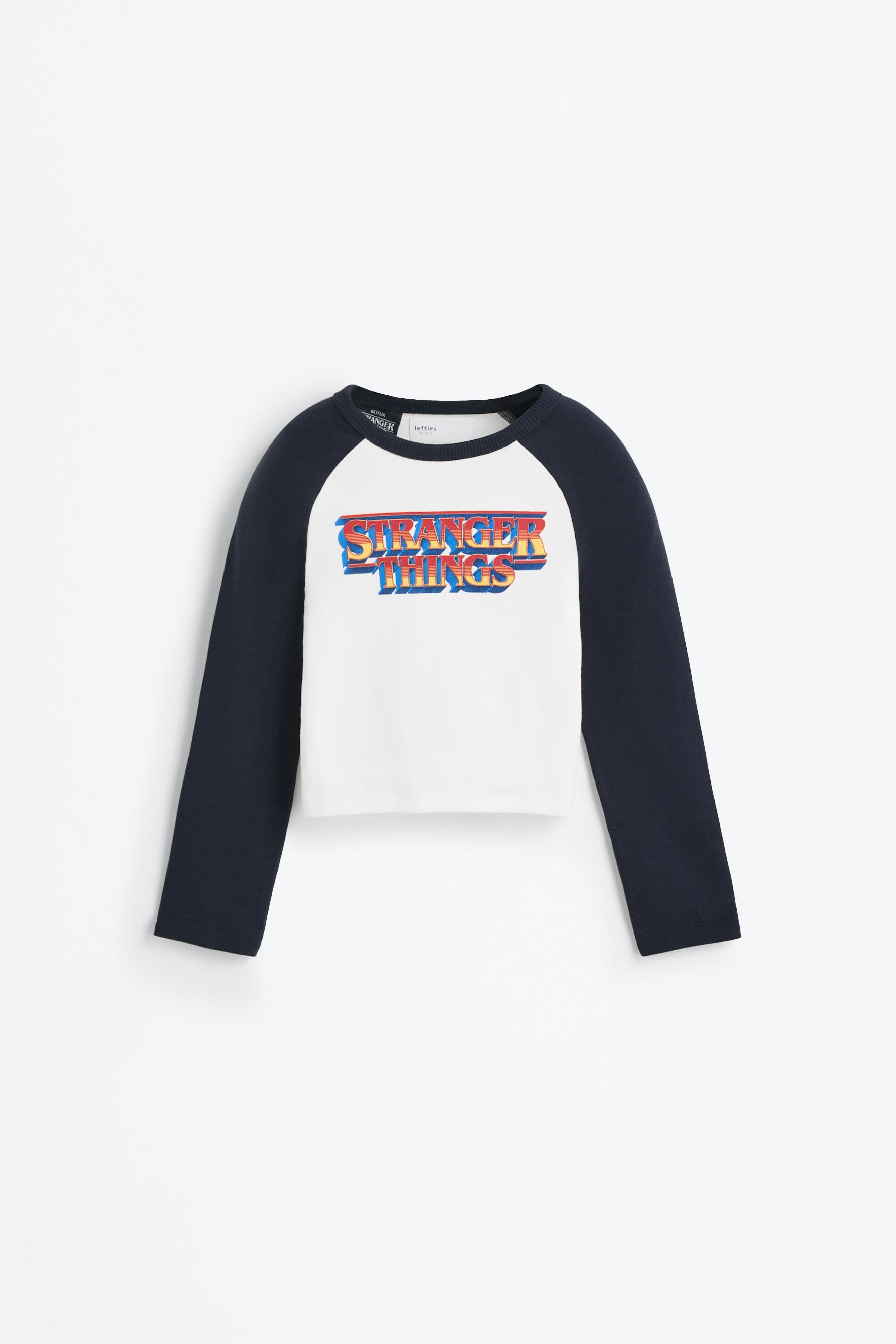 Camiseta Stranger Things™/© Netflix manga a contraste Pijamas