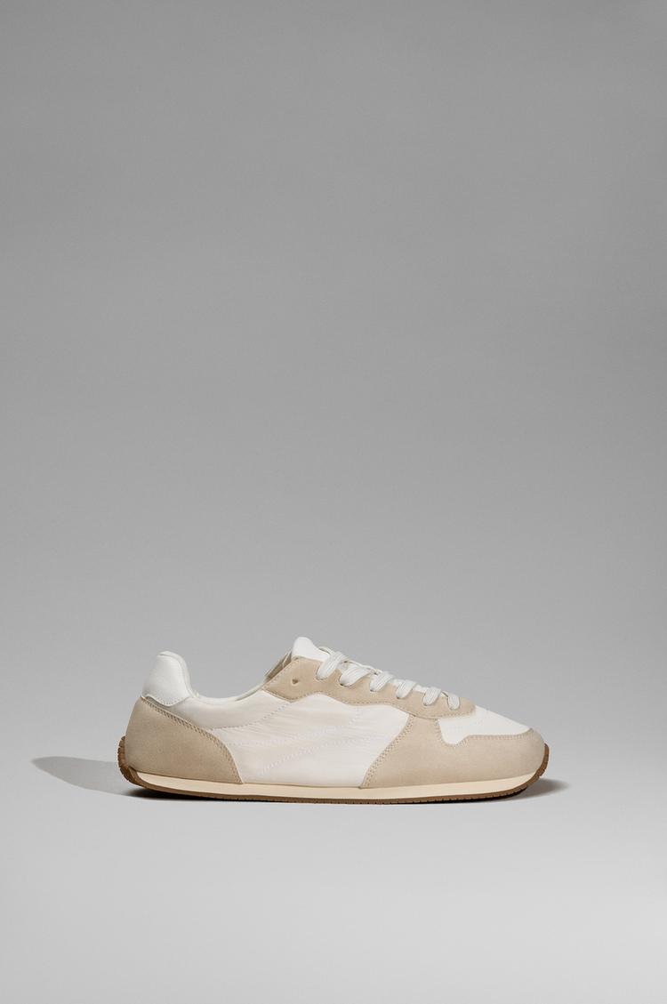 Barefoot sneakers — OTHERS