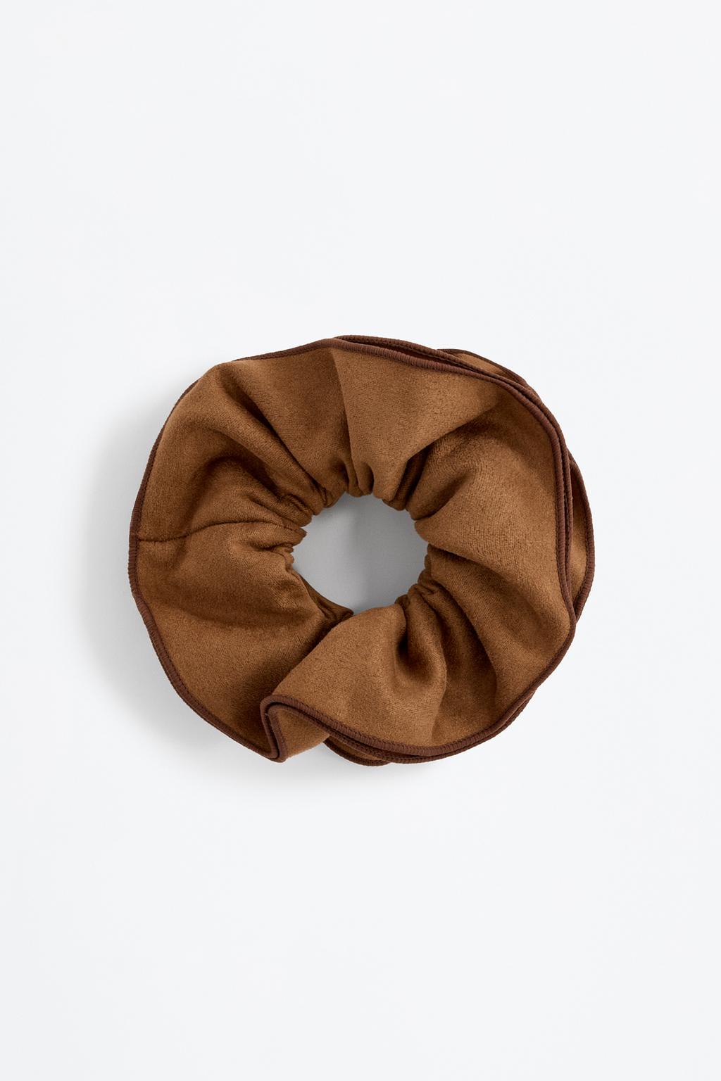 Large scrunchie with contrast trim