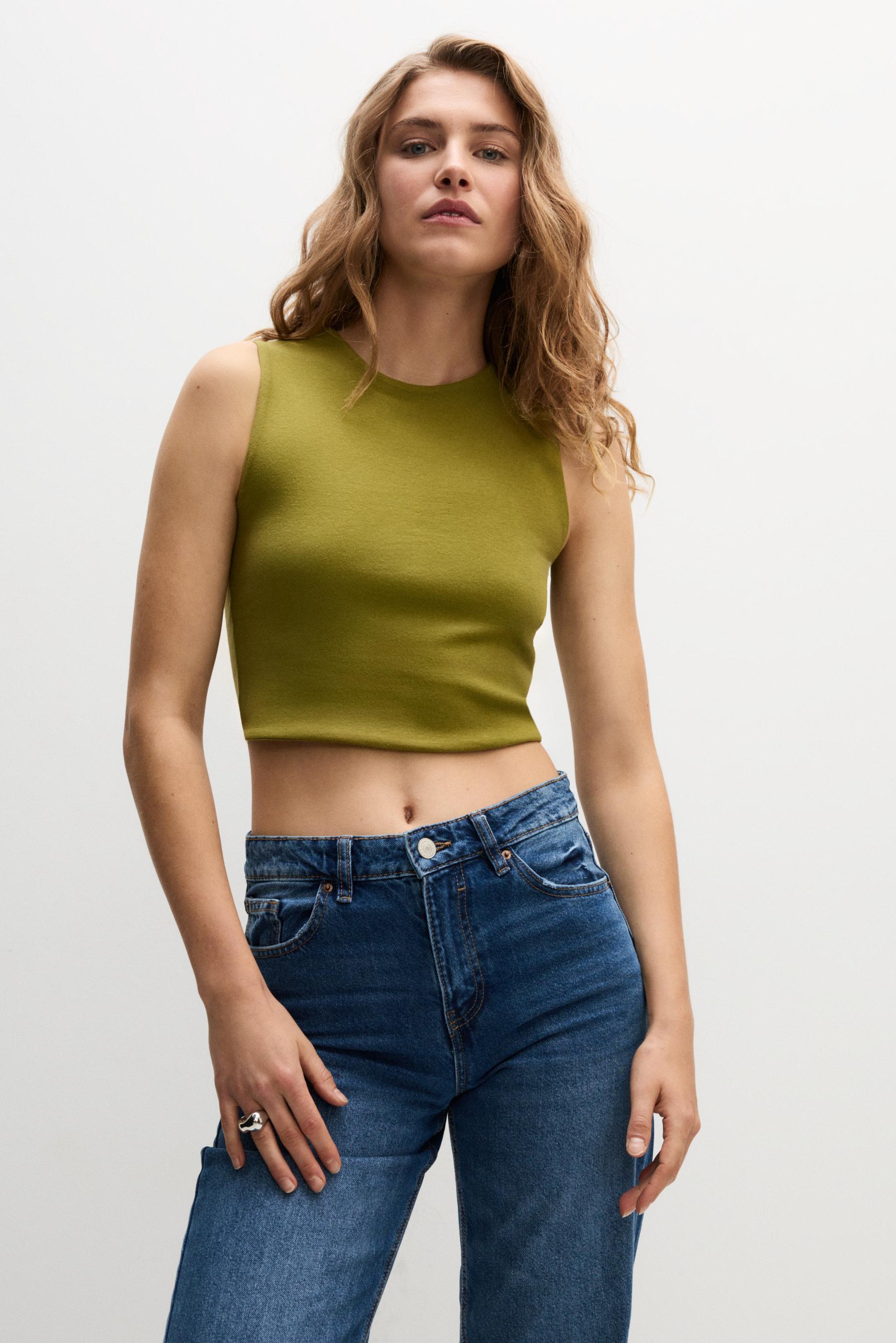 Camiseta cropped doble tejido