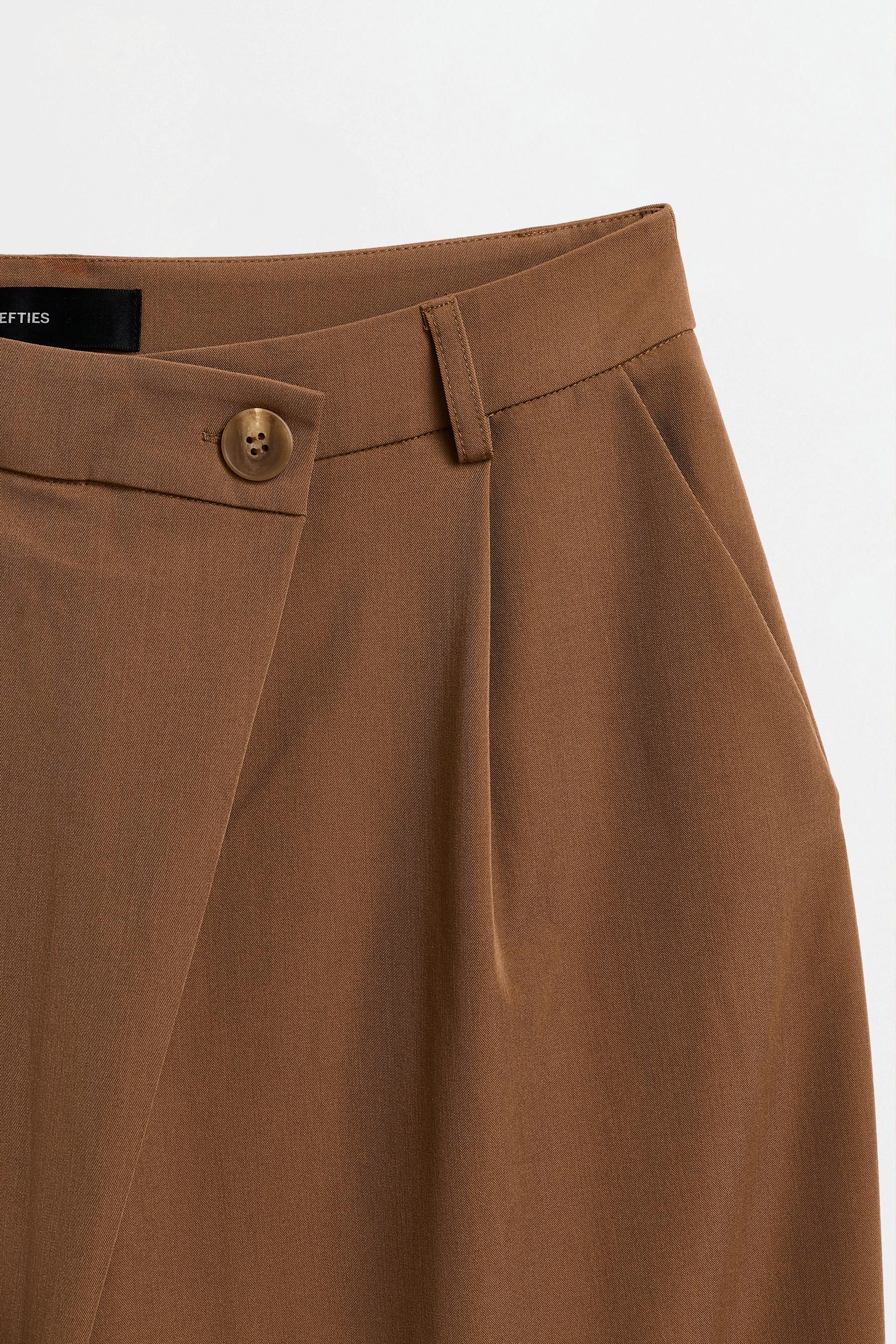 Asymmetrical waist barrel trousers — DARK CAMEL
