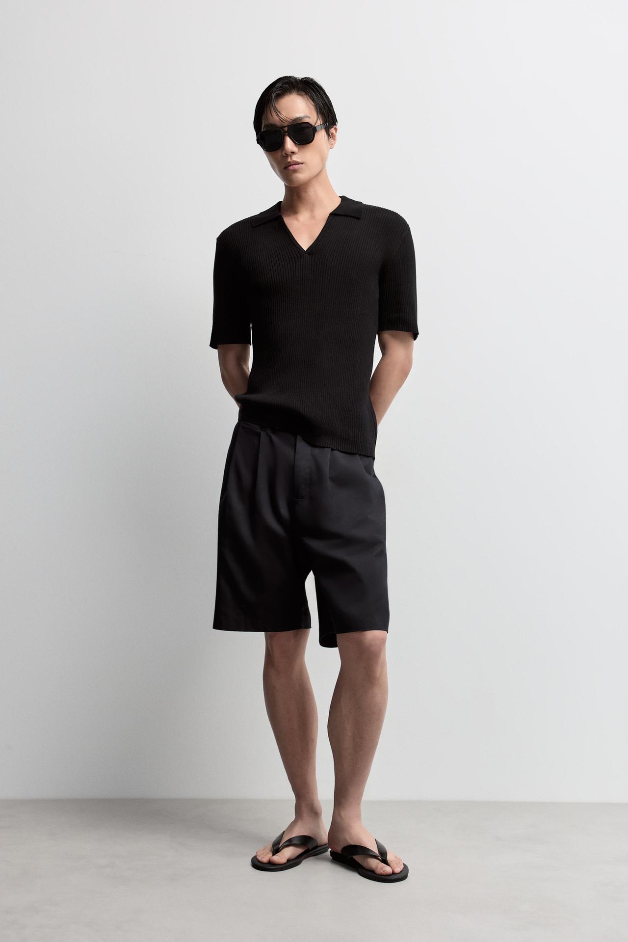 Pleated chino Bermuda shorts — BLACK