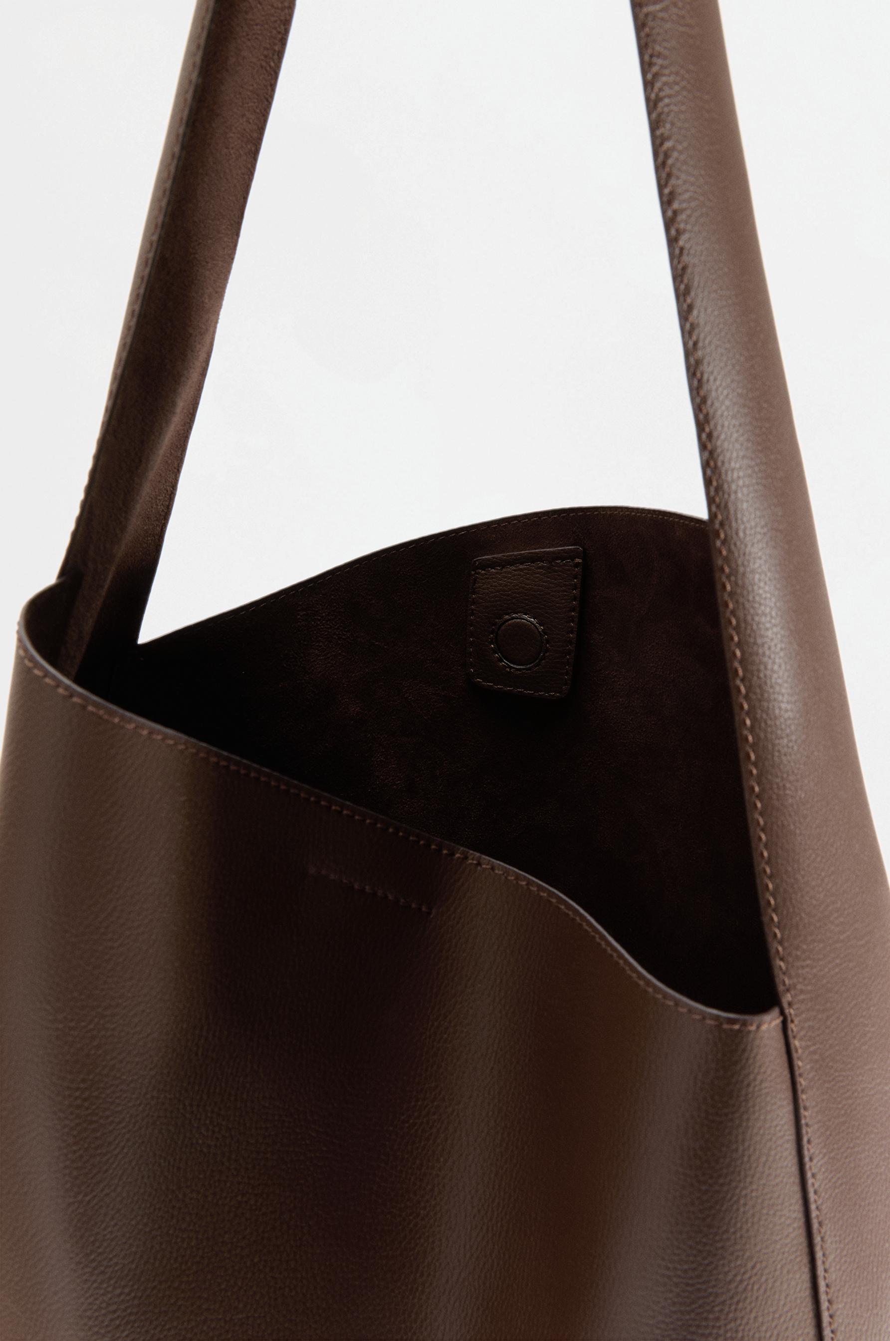 Asymmetric shopper bag — BROWN