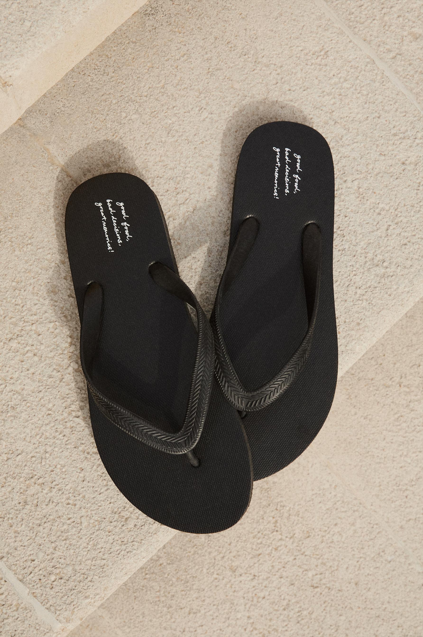Bath flip-flops — BLACK