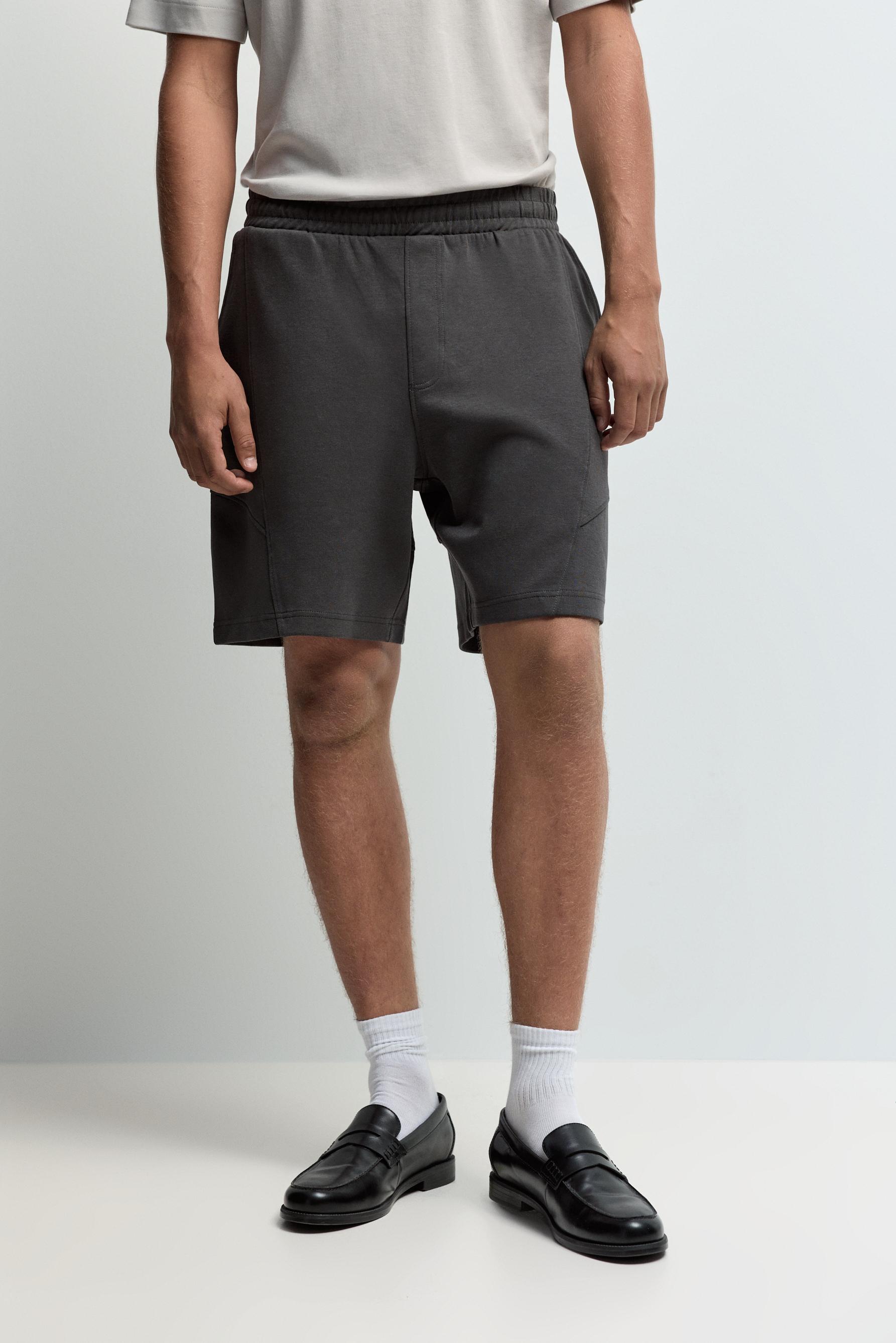 Interlock Bermuda shorts — DARK GREY