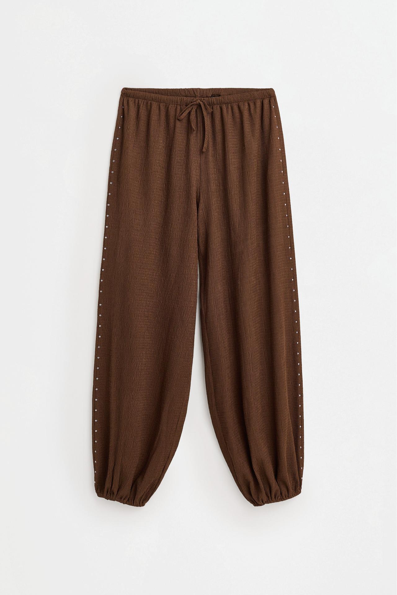 Studded joggers — CHOCOLATE