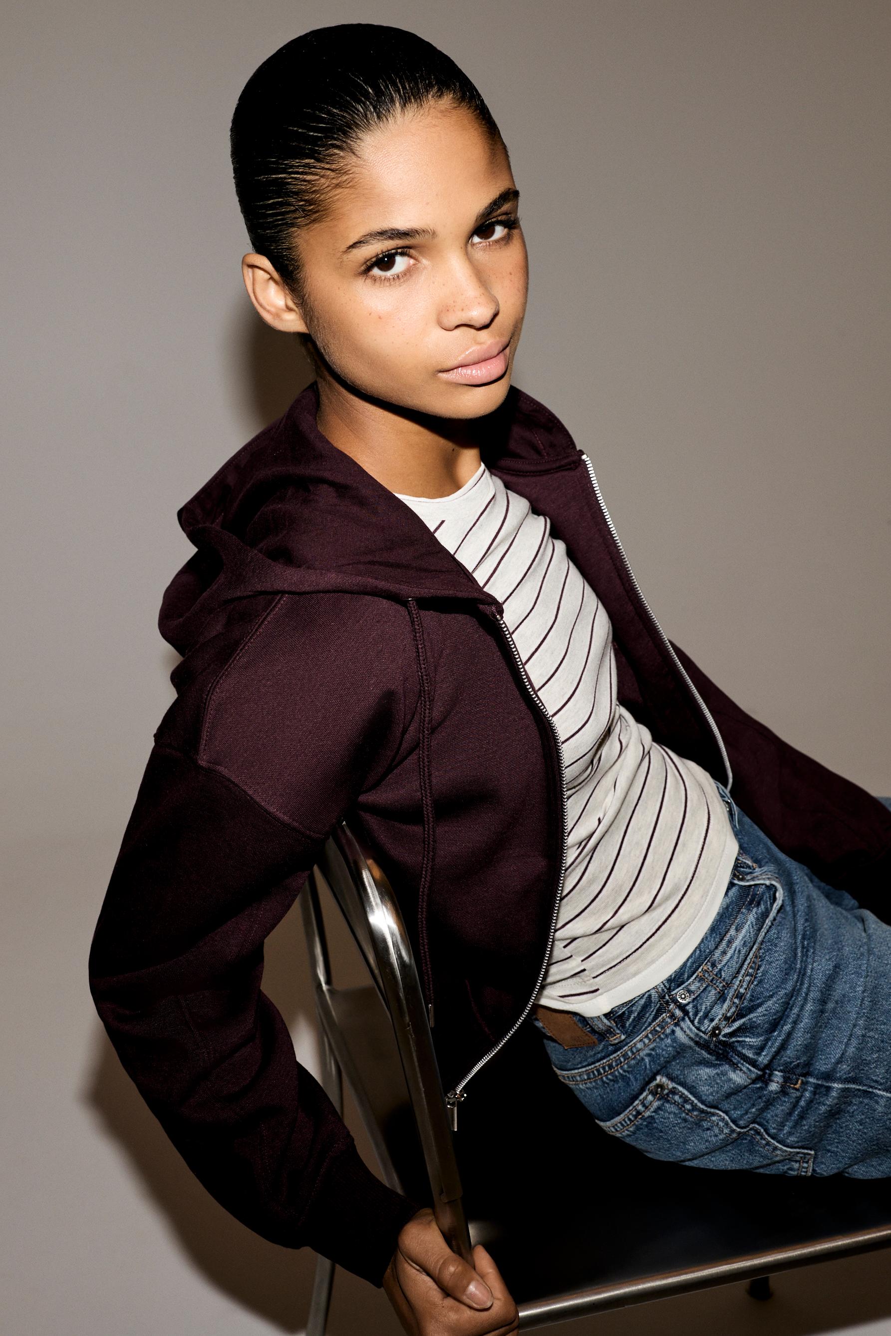 Basic zip-up sweatshirt — MAROON