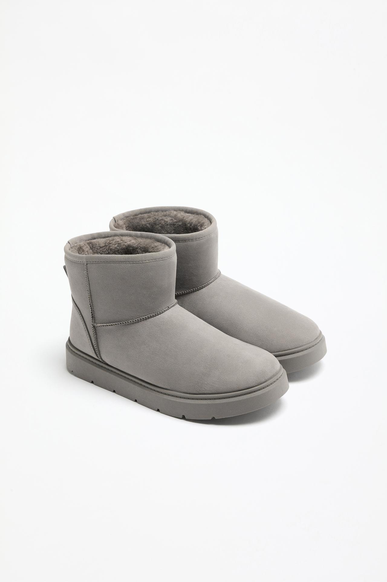 Flat fur ankle boots — GREY