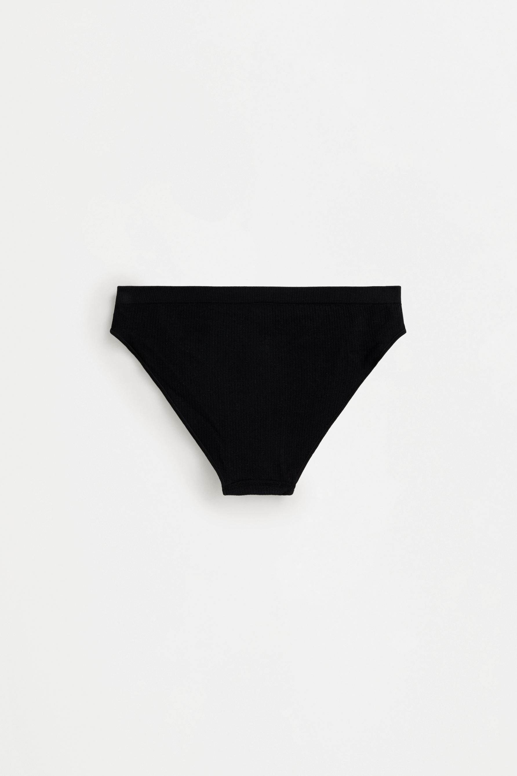 Classic seamless briefs (2-pack) — BLACK