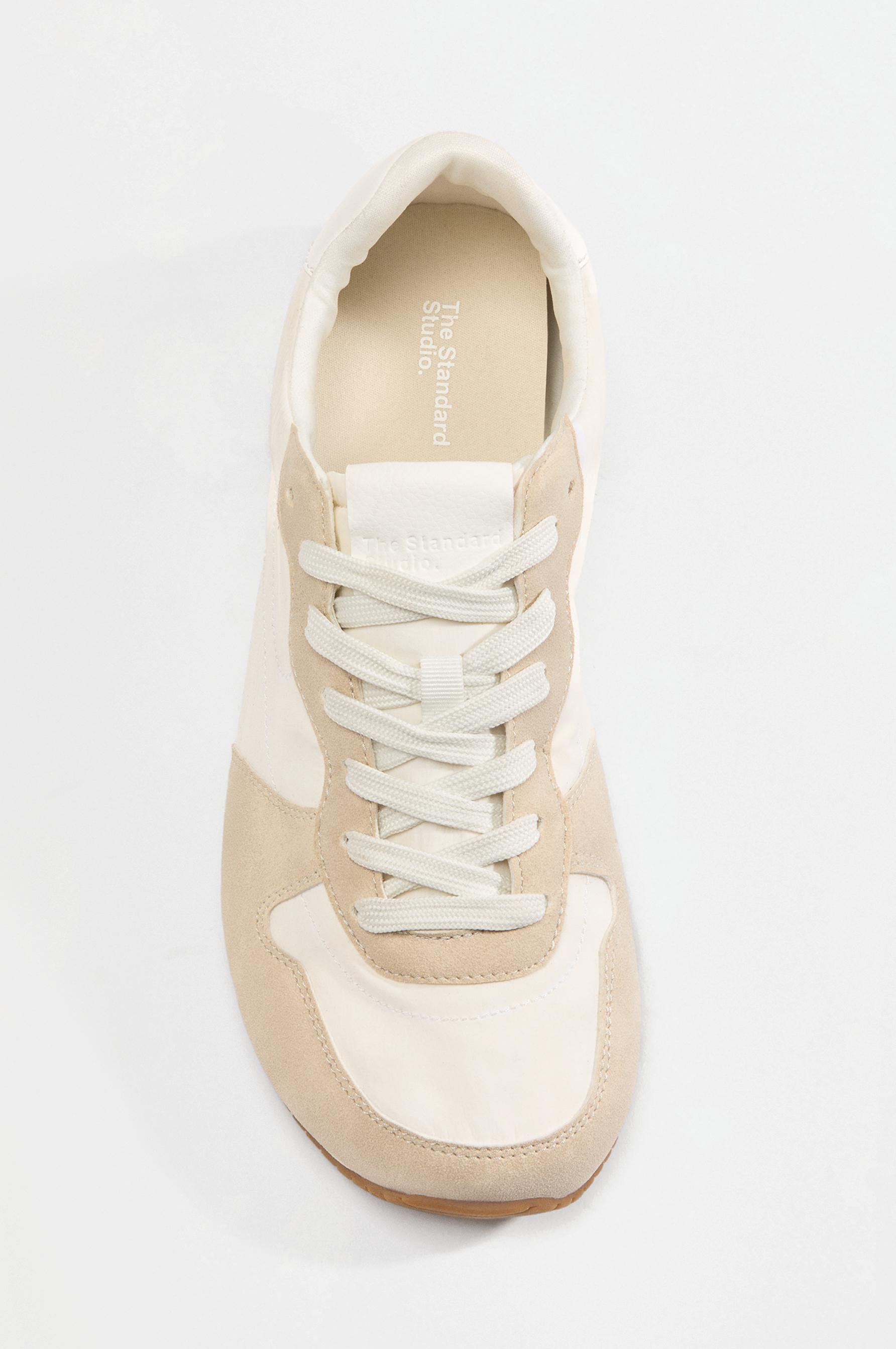 Barefoot sneakers — OTHERS