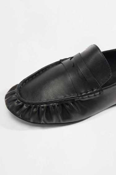 Gathered loafers — BLACK 4