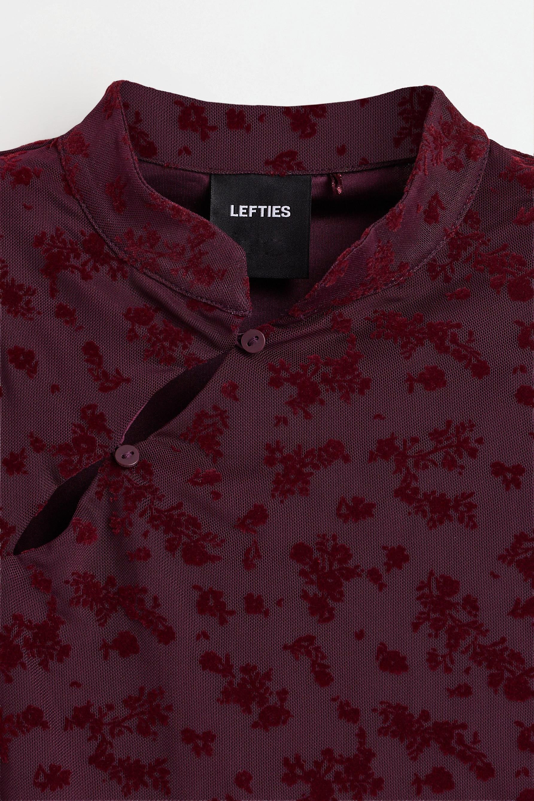 Slim fit stand collar T-shirt — MAROON