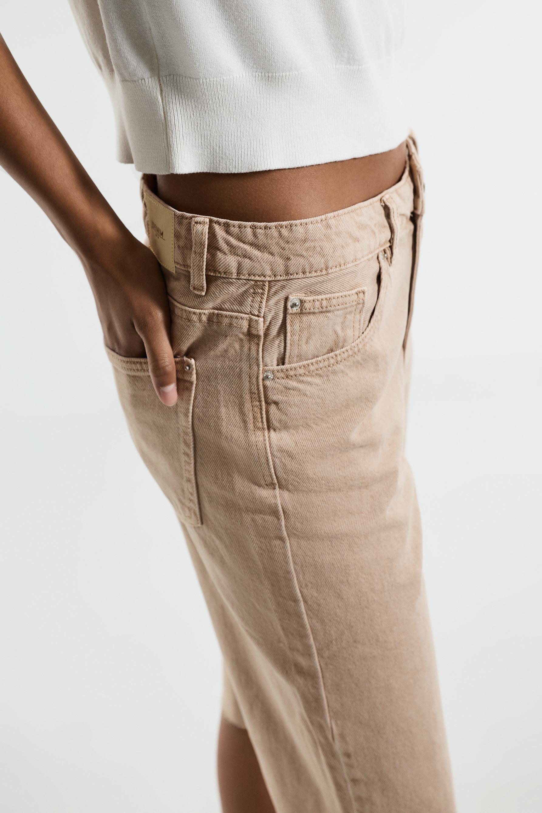 Slim fit wide-leg denim Bermuda shorts — STRAW BROWN