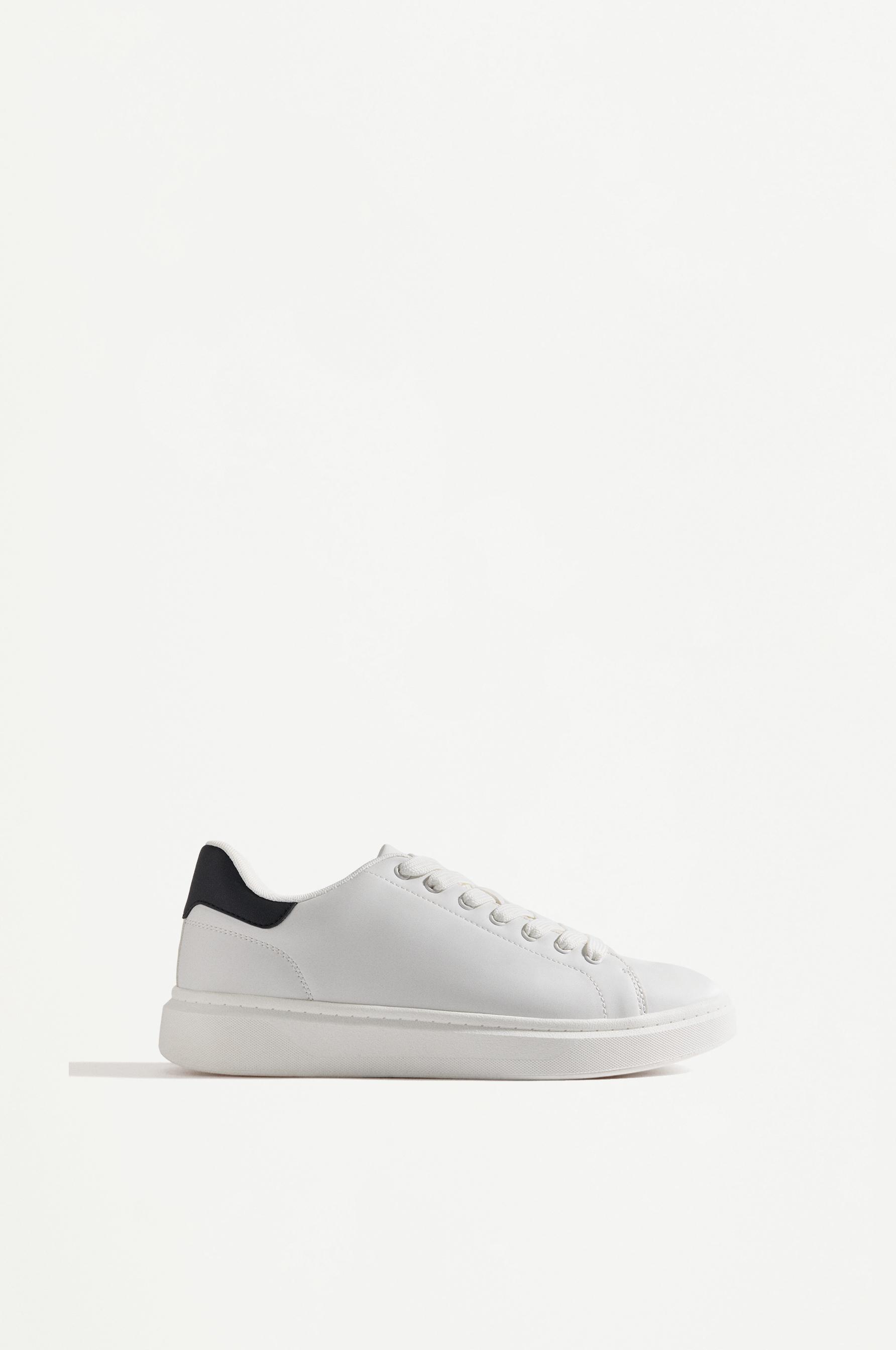 Contrast heel counter slipper — WHITE