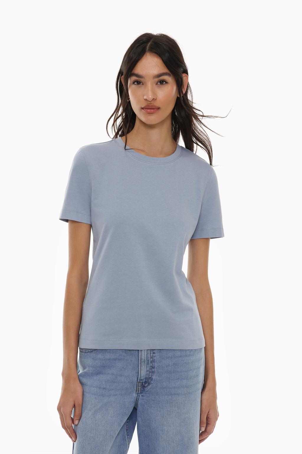 Basic round neck T-shirt