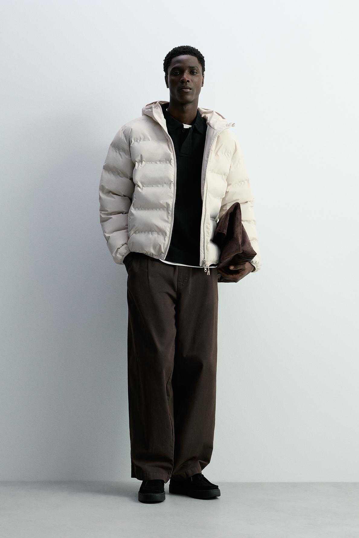 Cazadora acolchada capucha