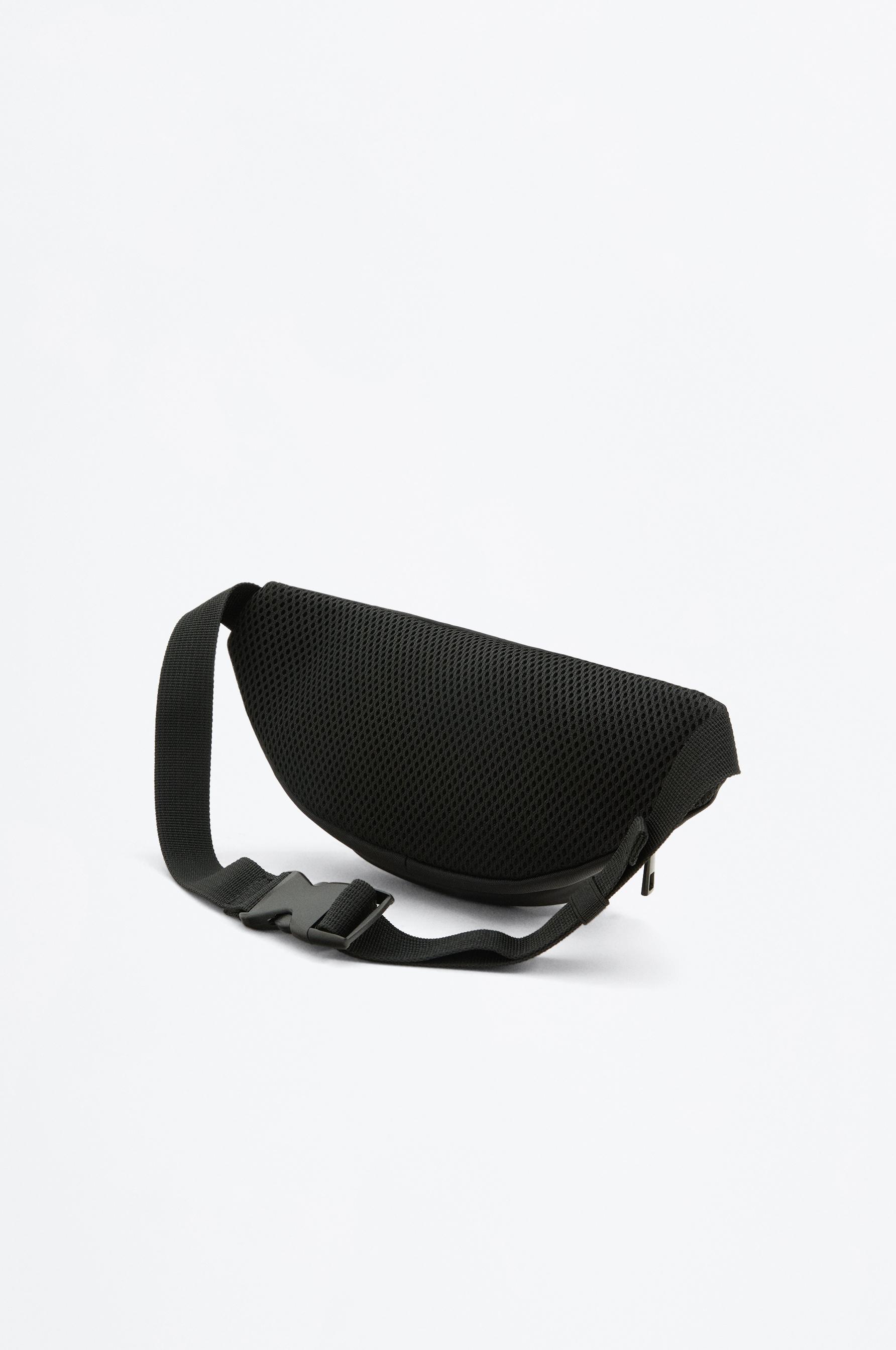 Hot Wheels ® Mattel belt bag — BLACK