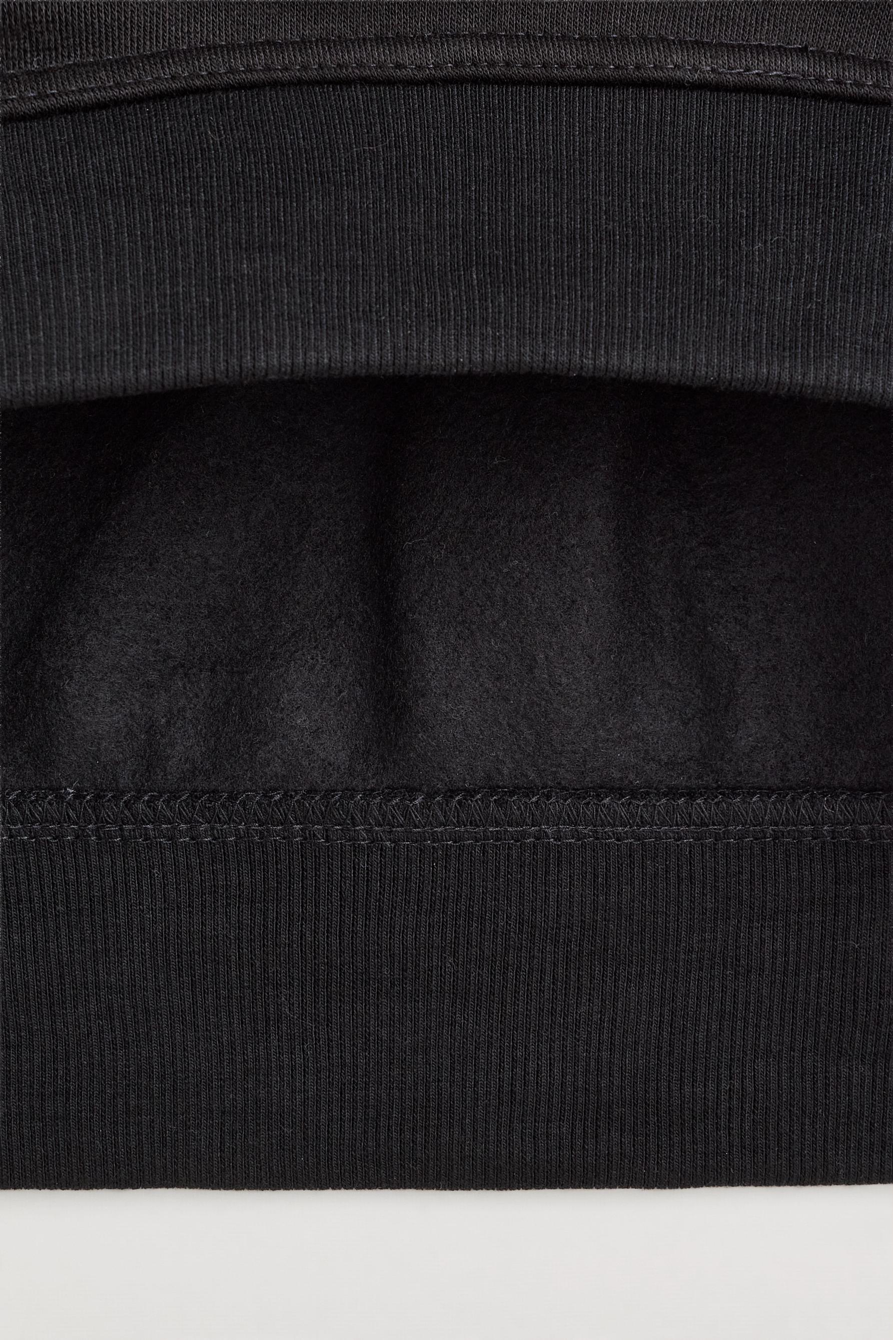 Hooded sweatshirt — BLACK