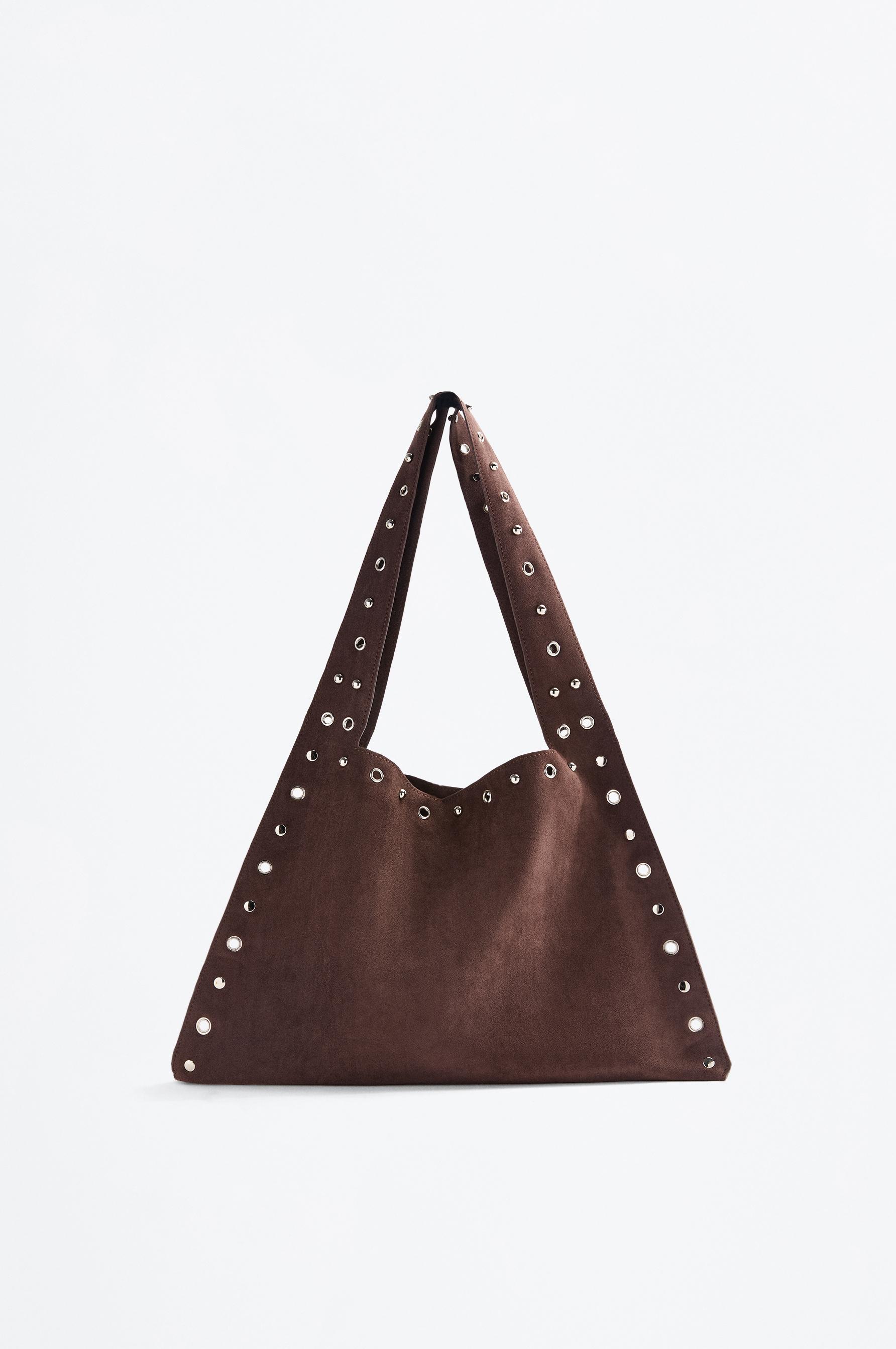 Bolso de hombro plano tachas