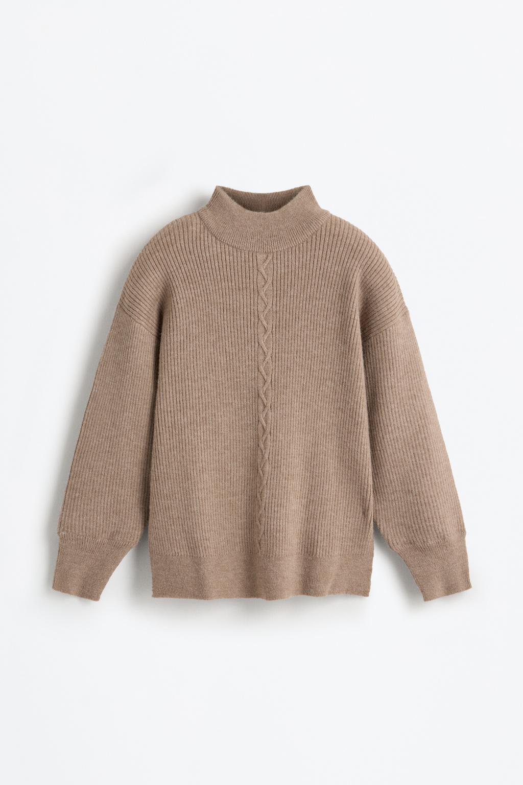 Camisola de malha com trança