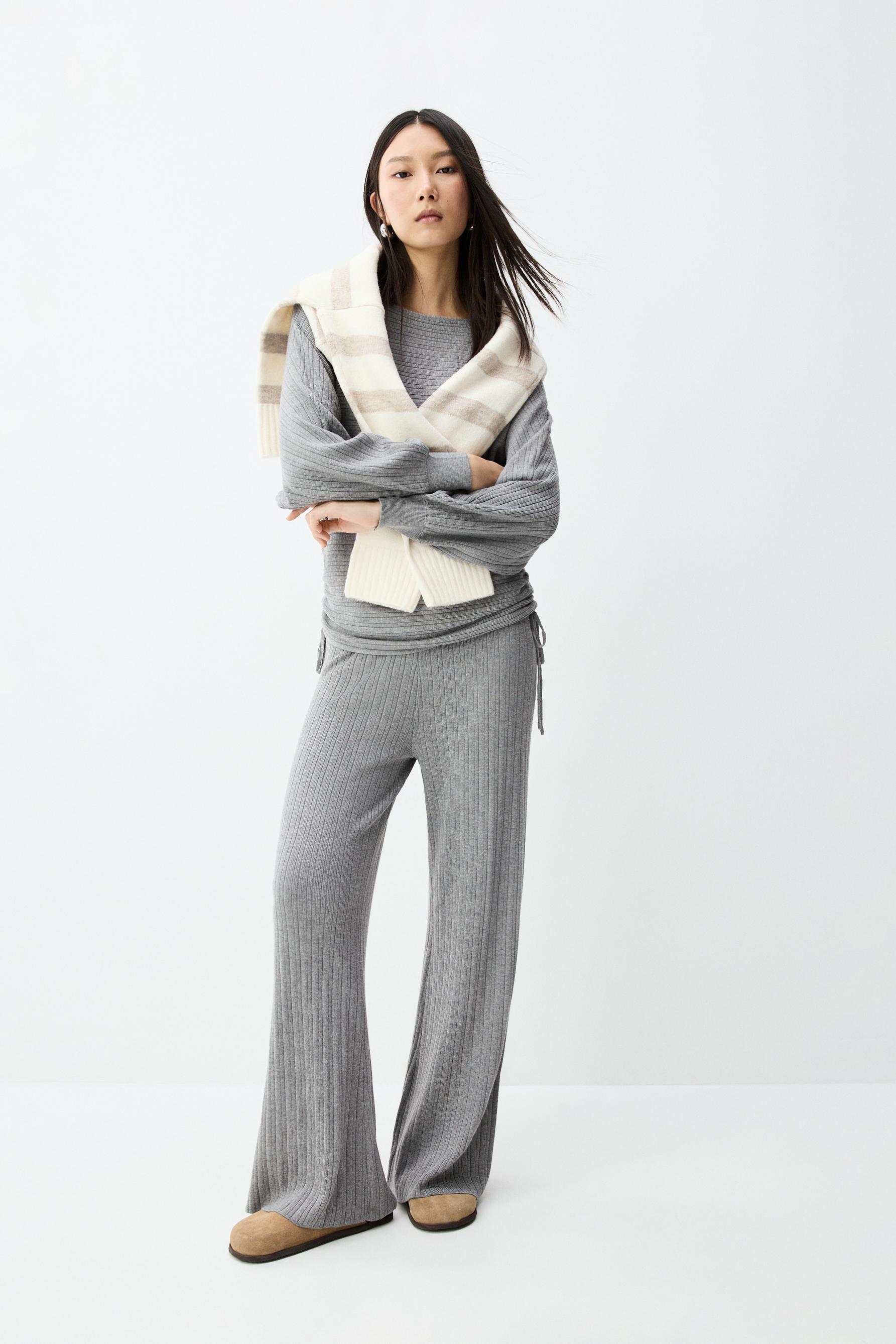 Pantalón punto canalé