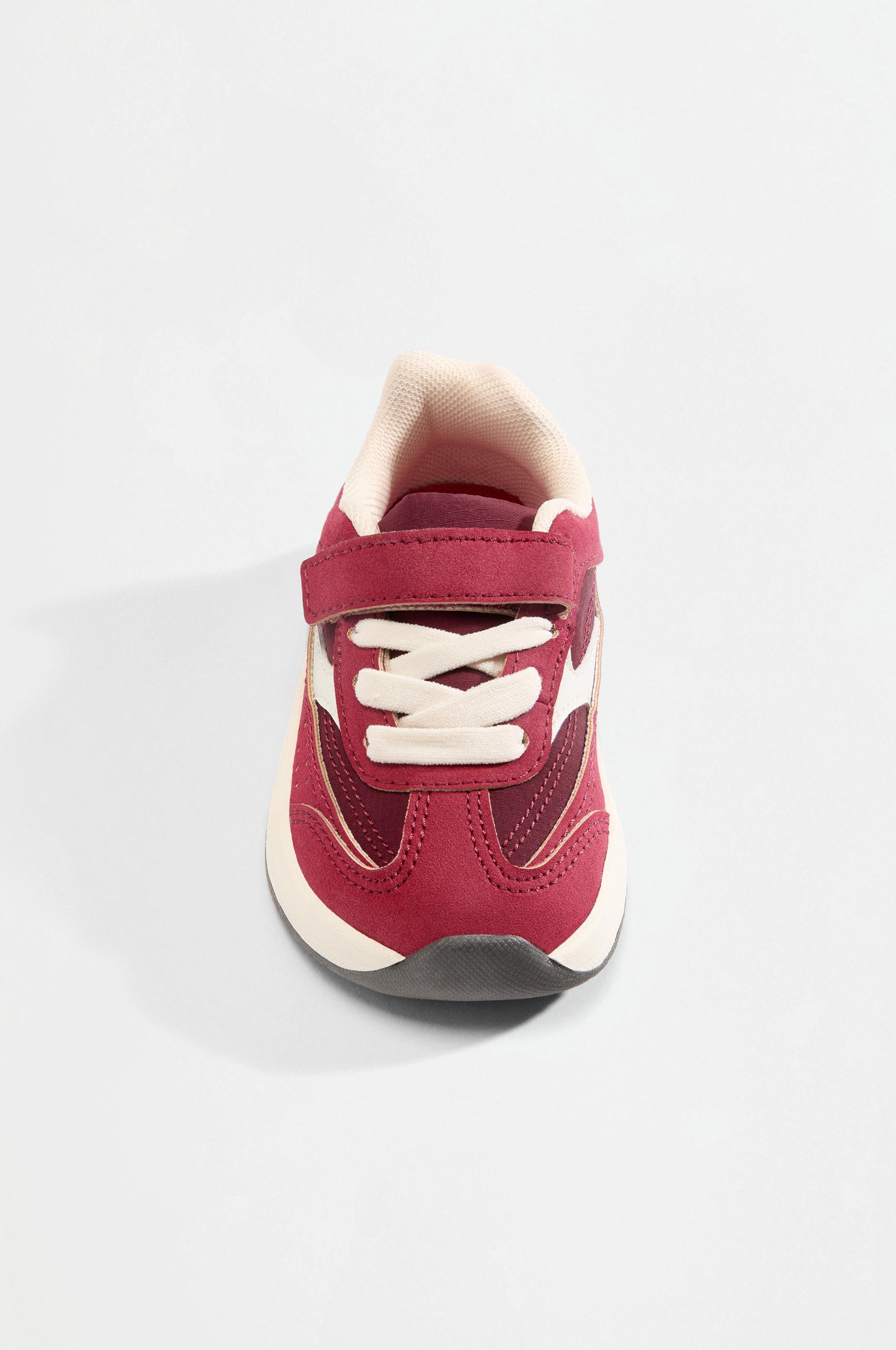 Mixed barefoot-style sneakers — 1-055