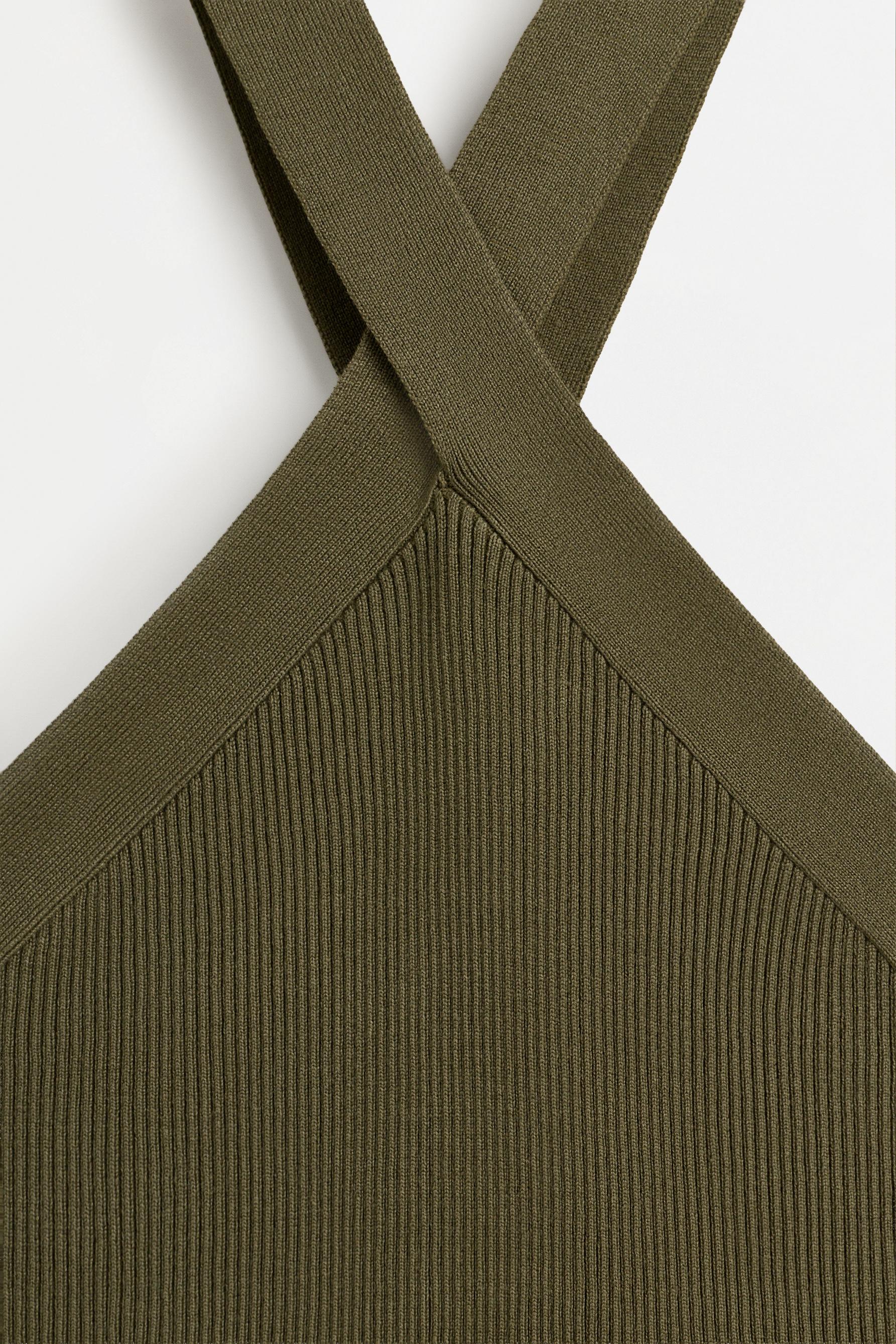 Criss-cross strap knit top — DARK KHAKI
